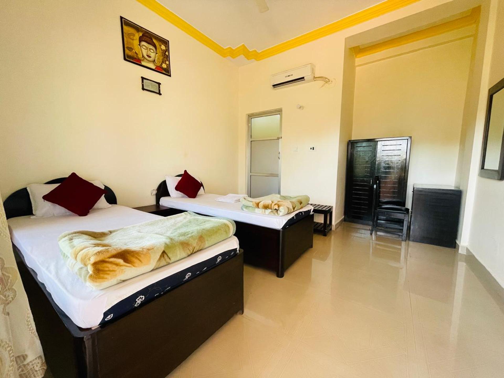 Deluxe Double Bed