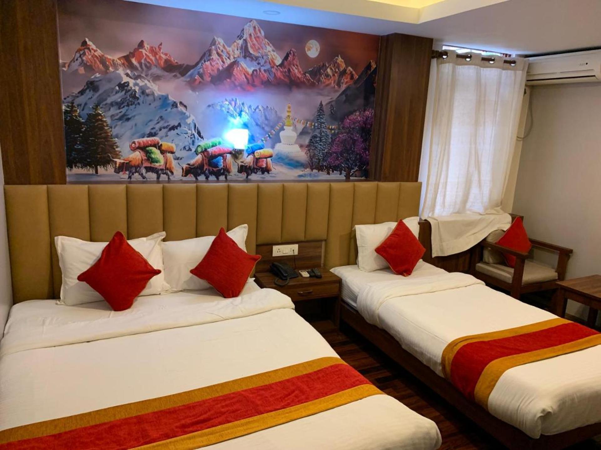 Deluxe Family Room