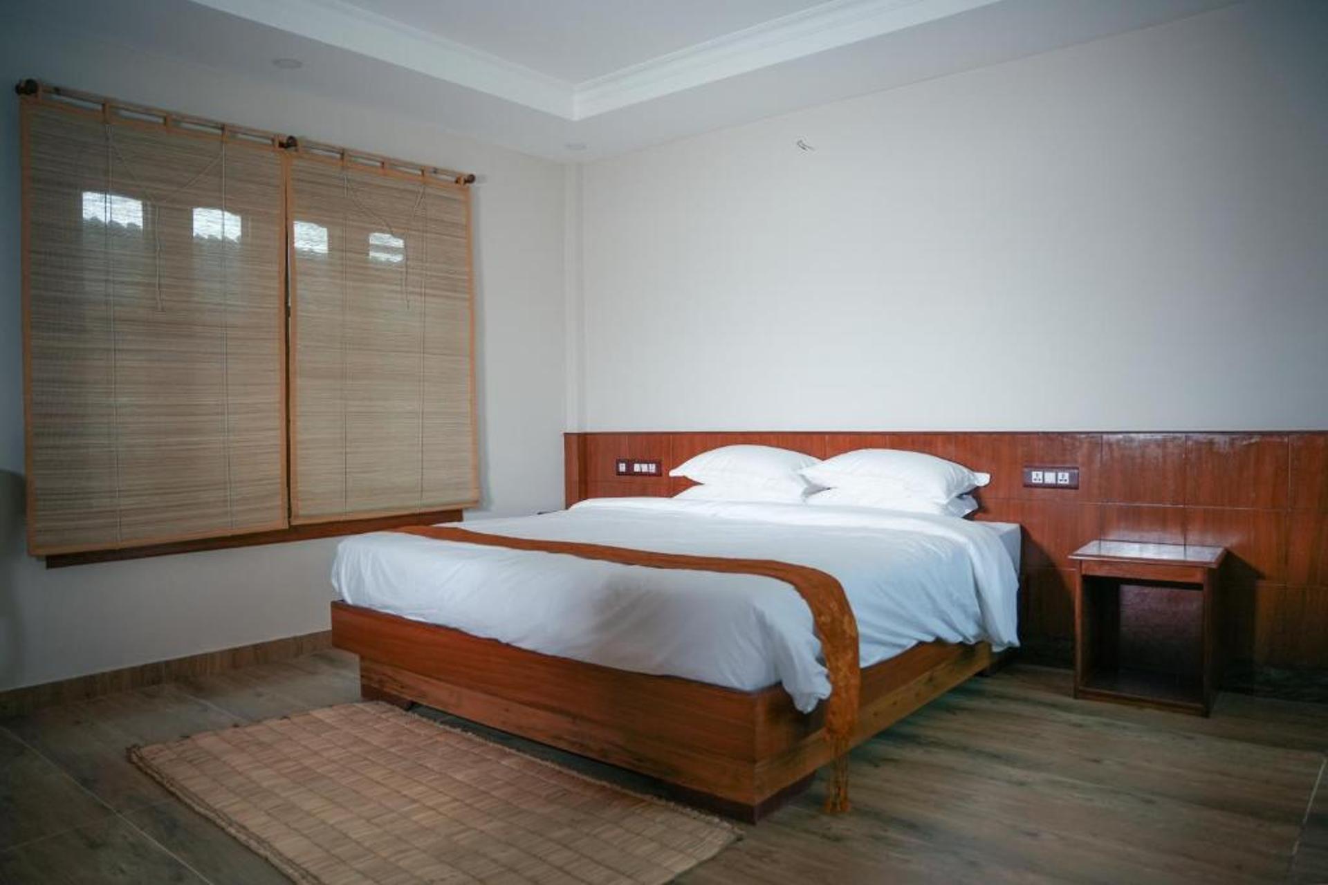 Panda Deluxe Wellness Villa