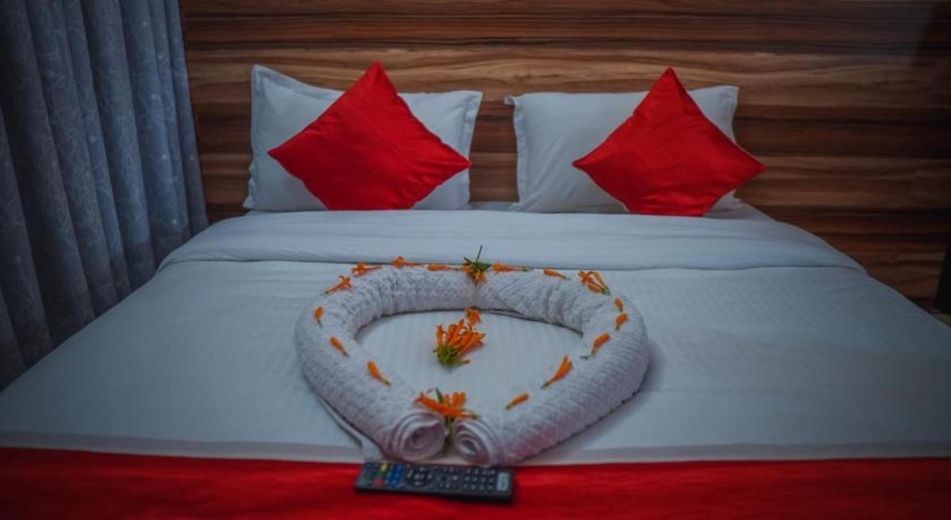 Standard Couple Room