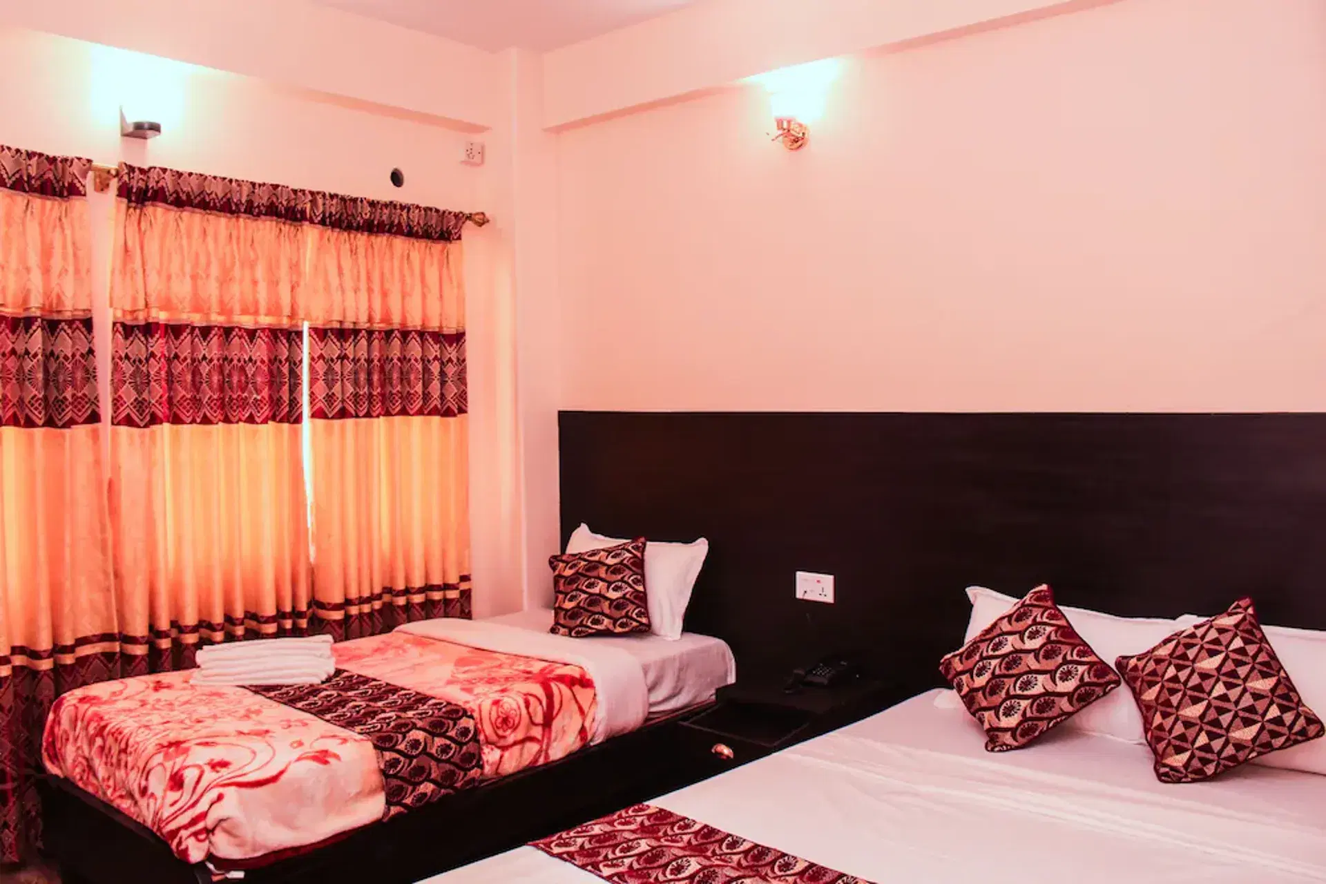 Triple Bed Room