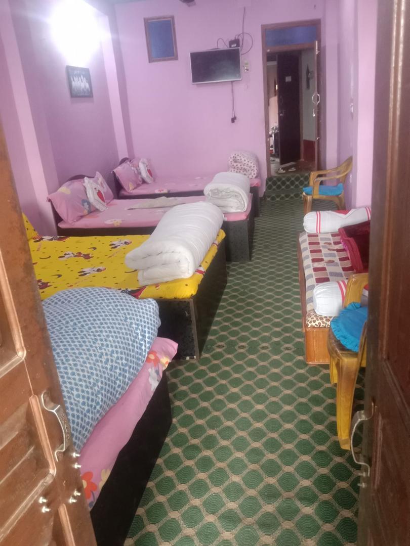 Hall Room