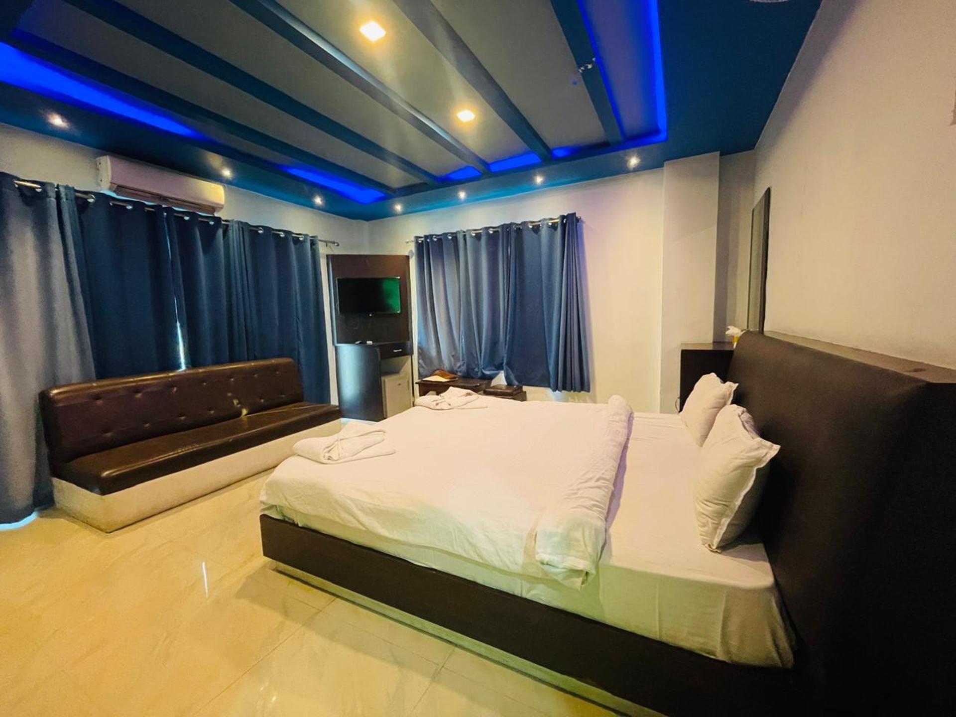Suite Room