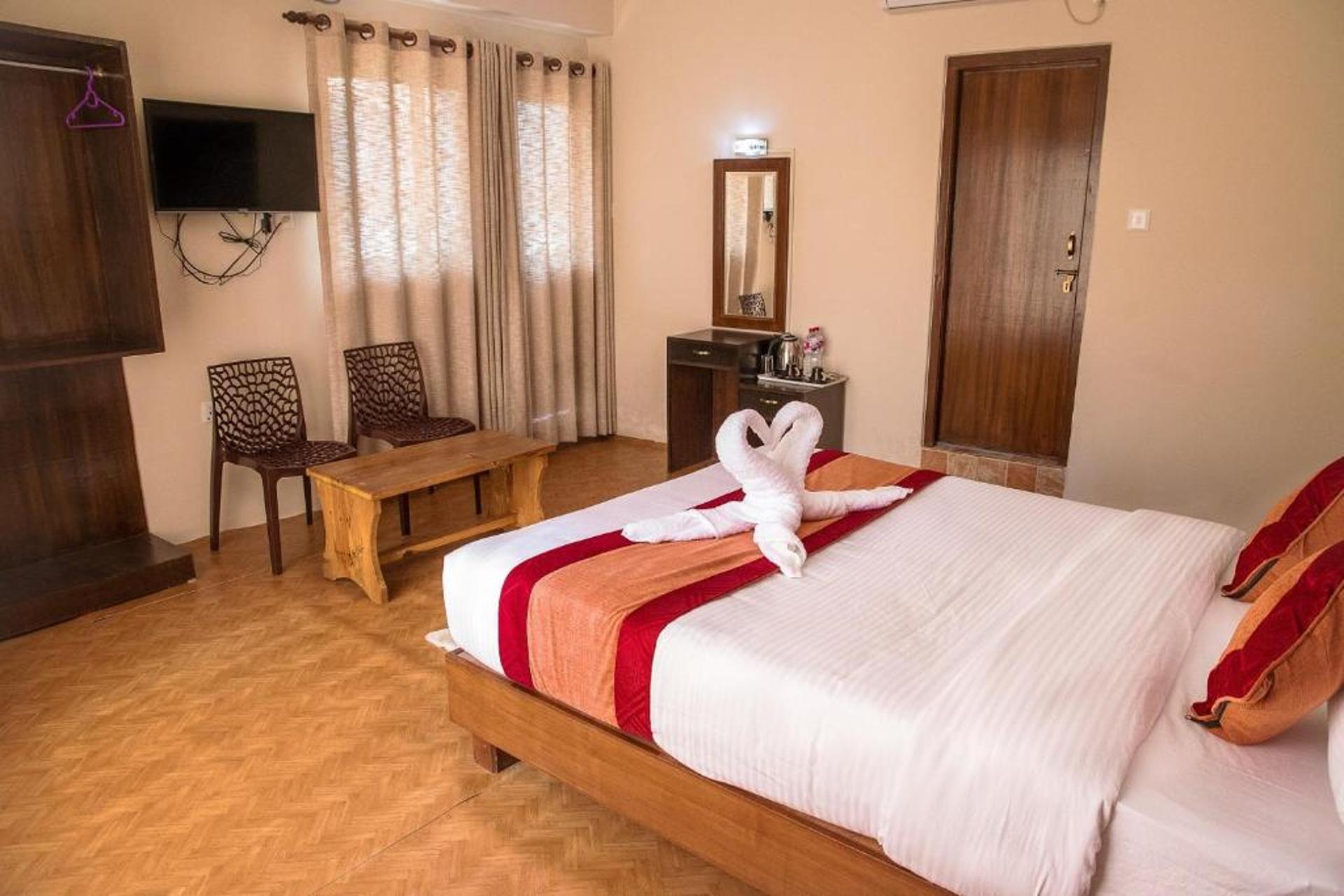 Deluxe Queen Room