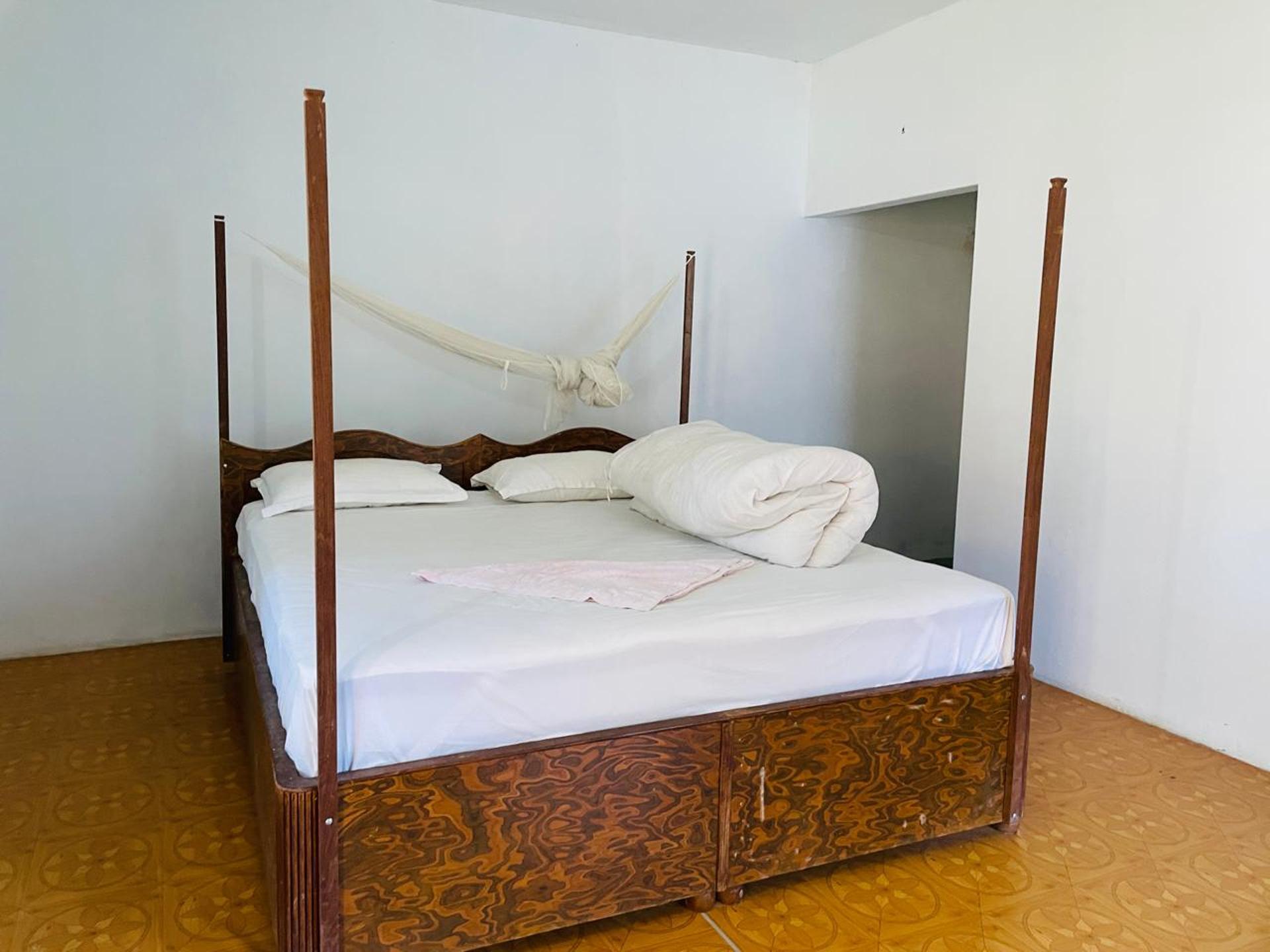 Couple Bed Room