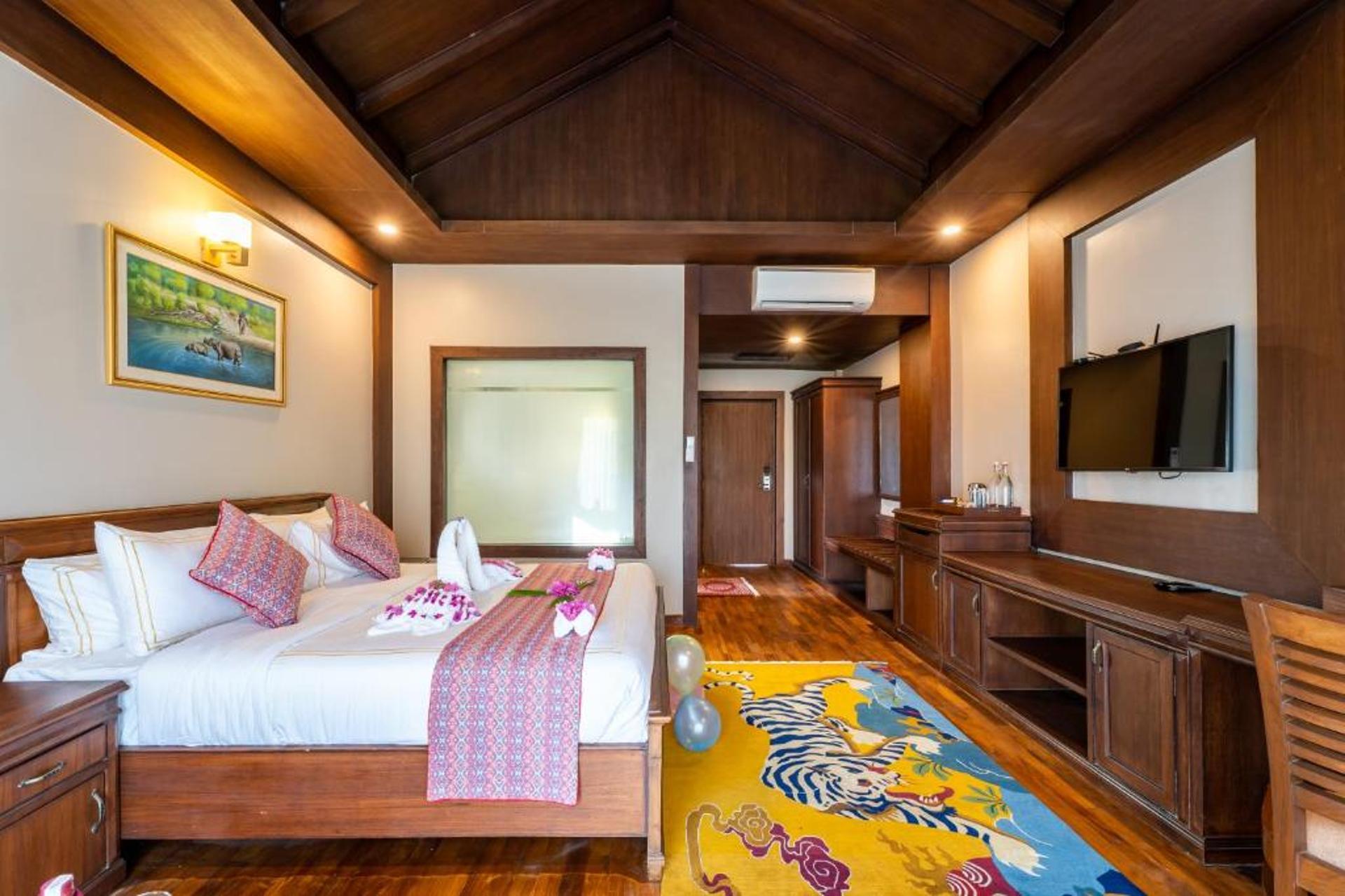 Superior deluxe Room