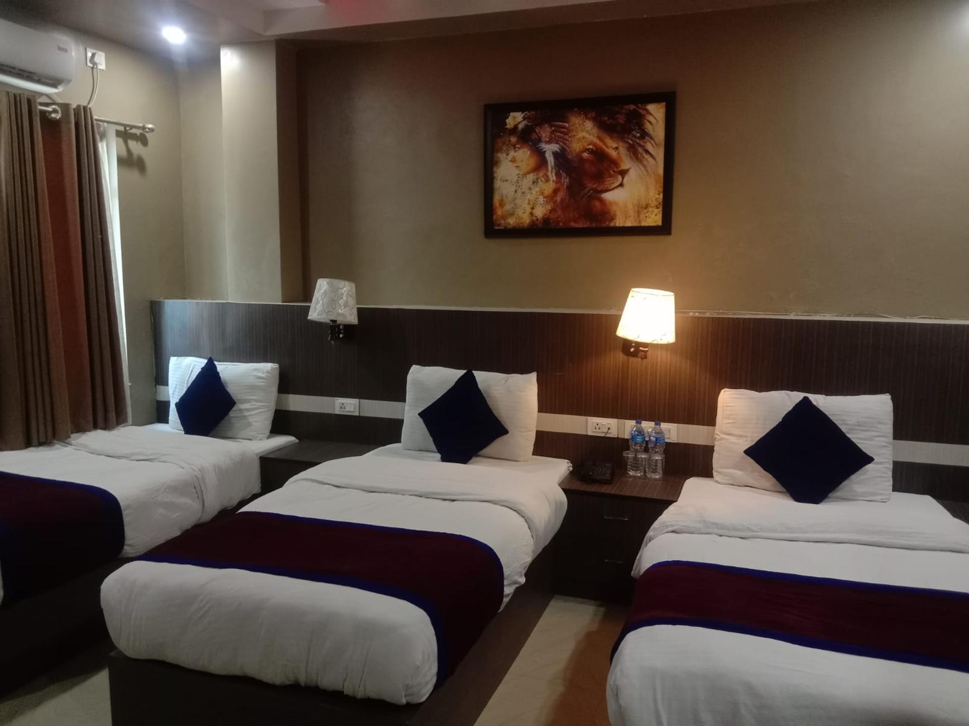 Super Deluxe Triple Bed