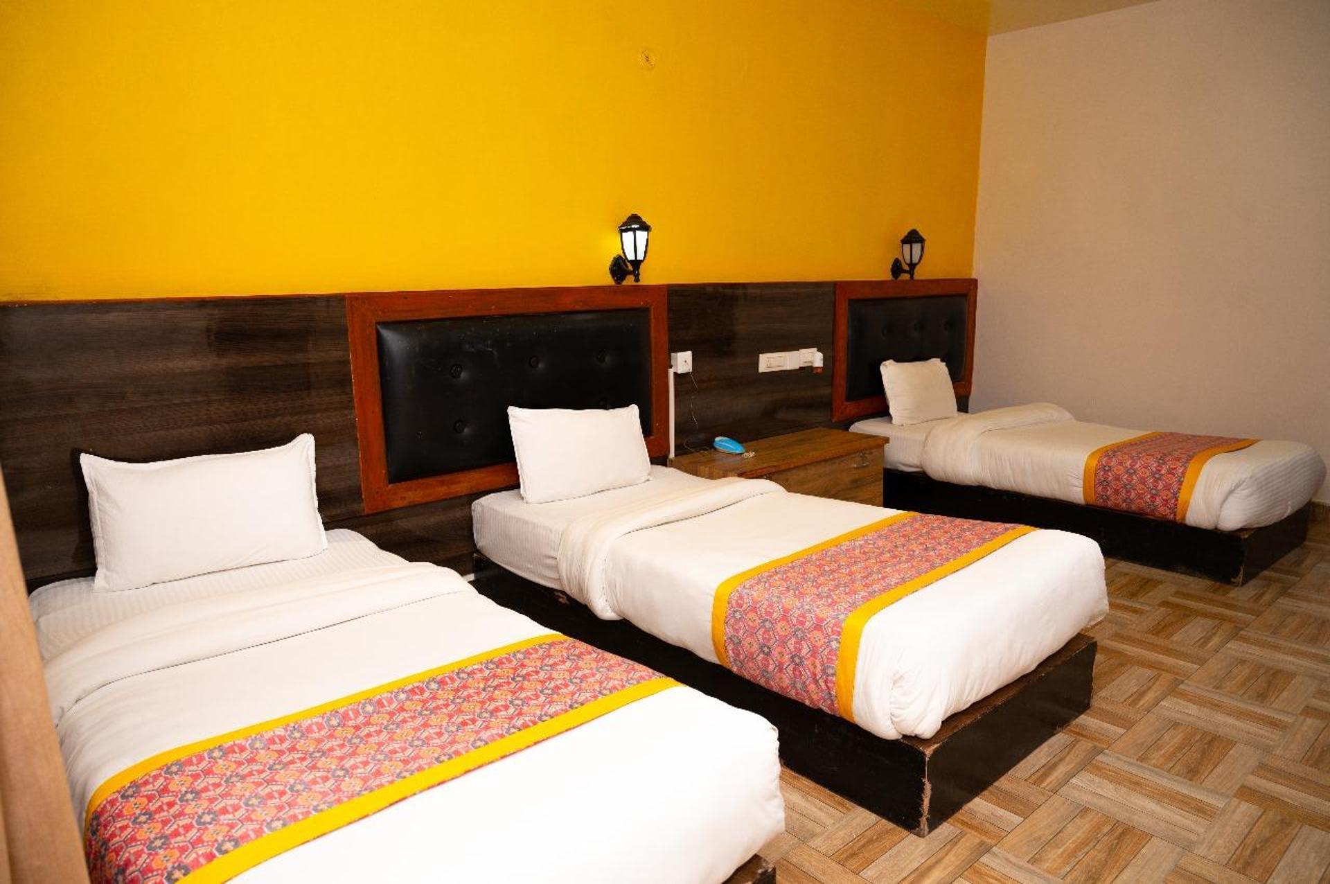 Deluxe Triple Room
