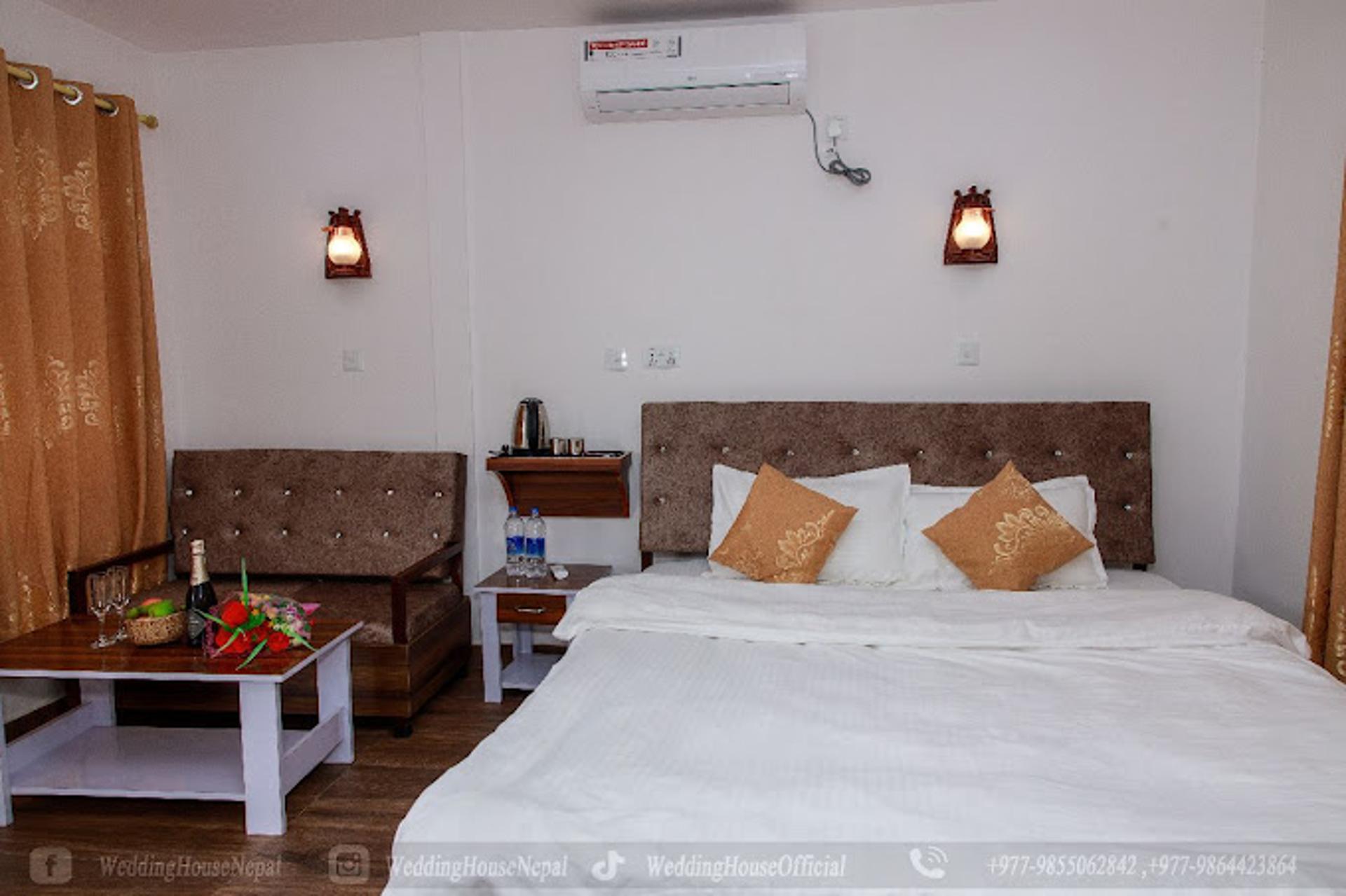 Honeymoon Suite Room