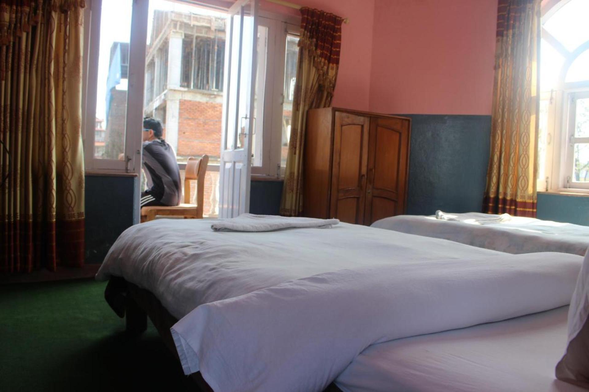Triple Bed Room