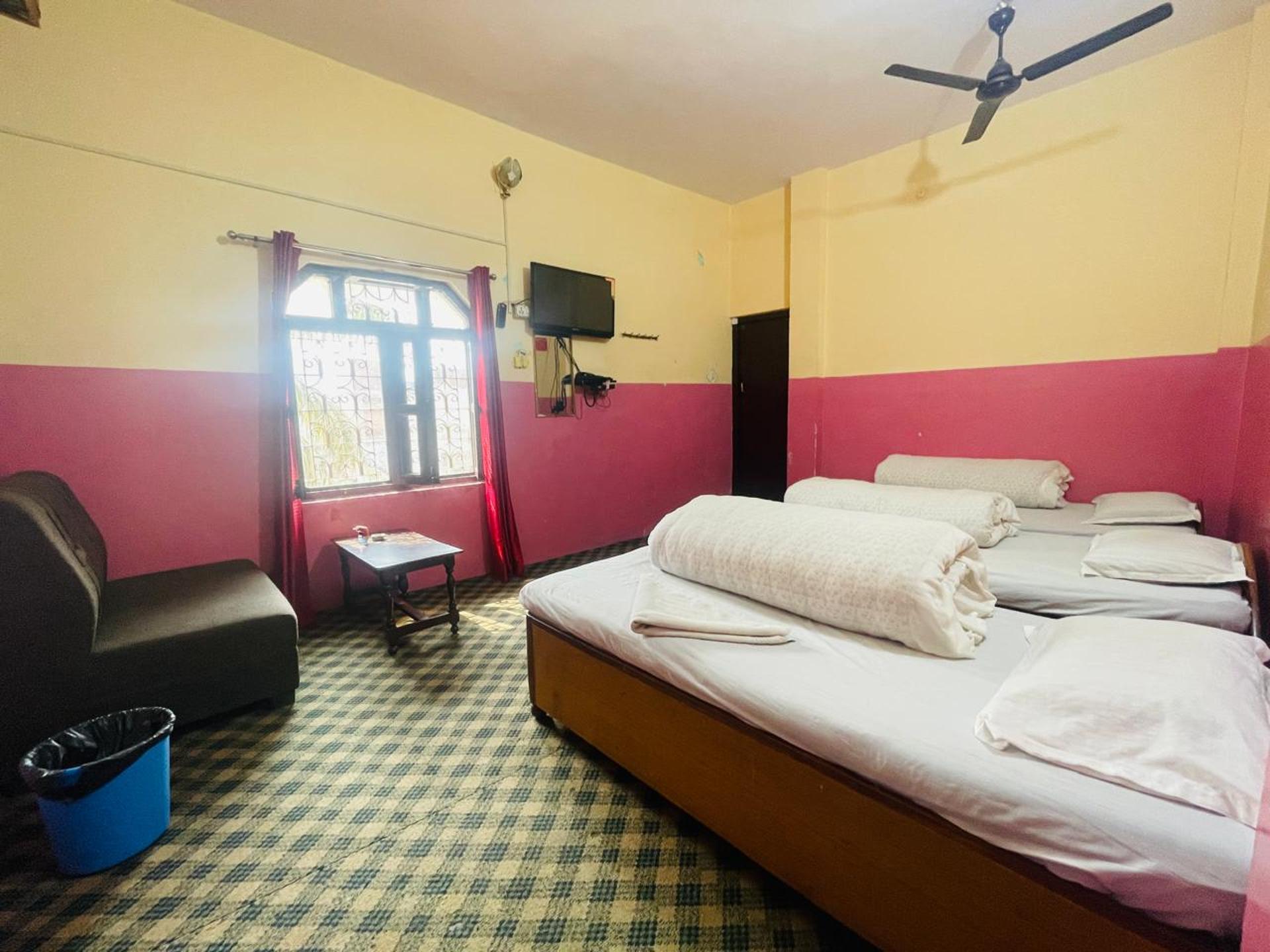 Deluxe Triple Single Bed Room