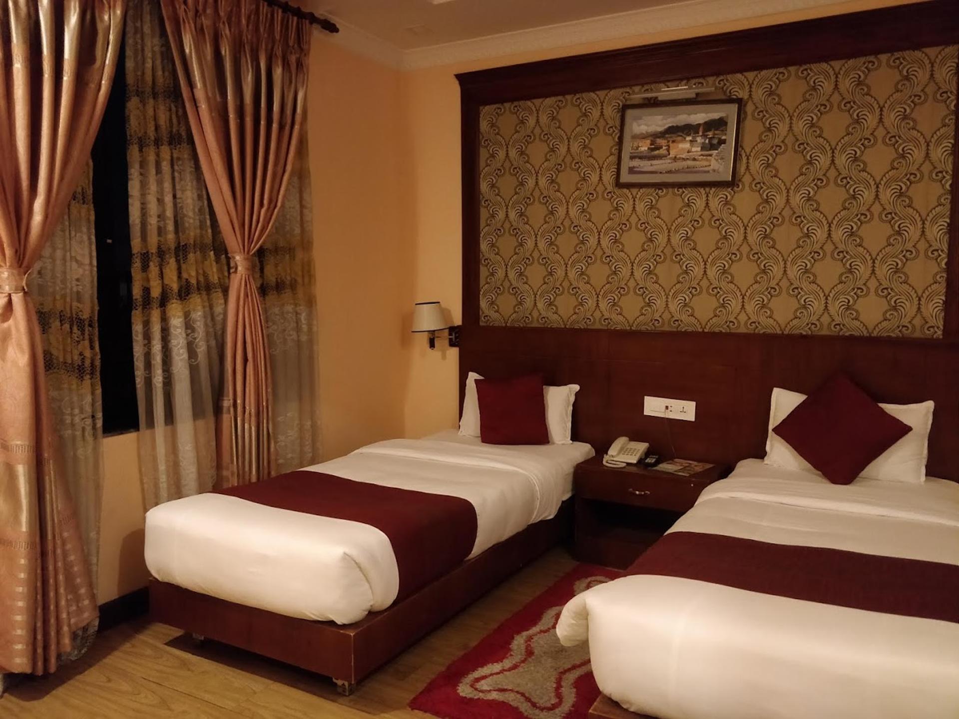 Deluxe Family Room