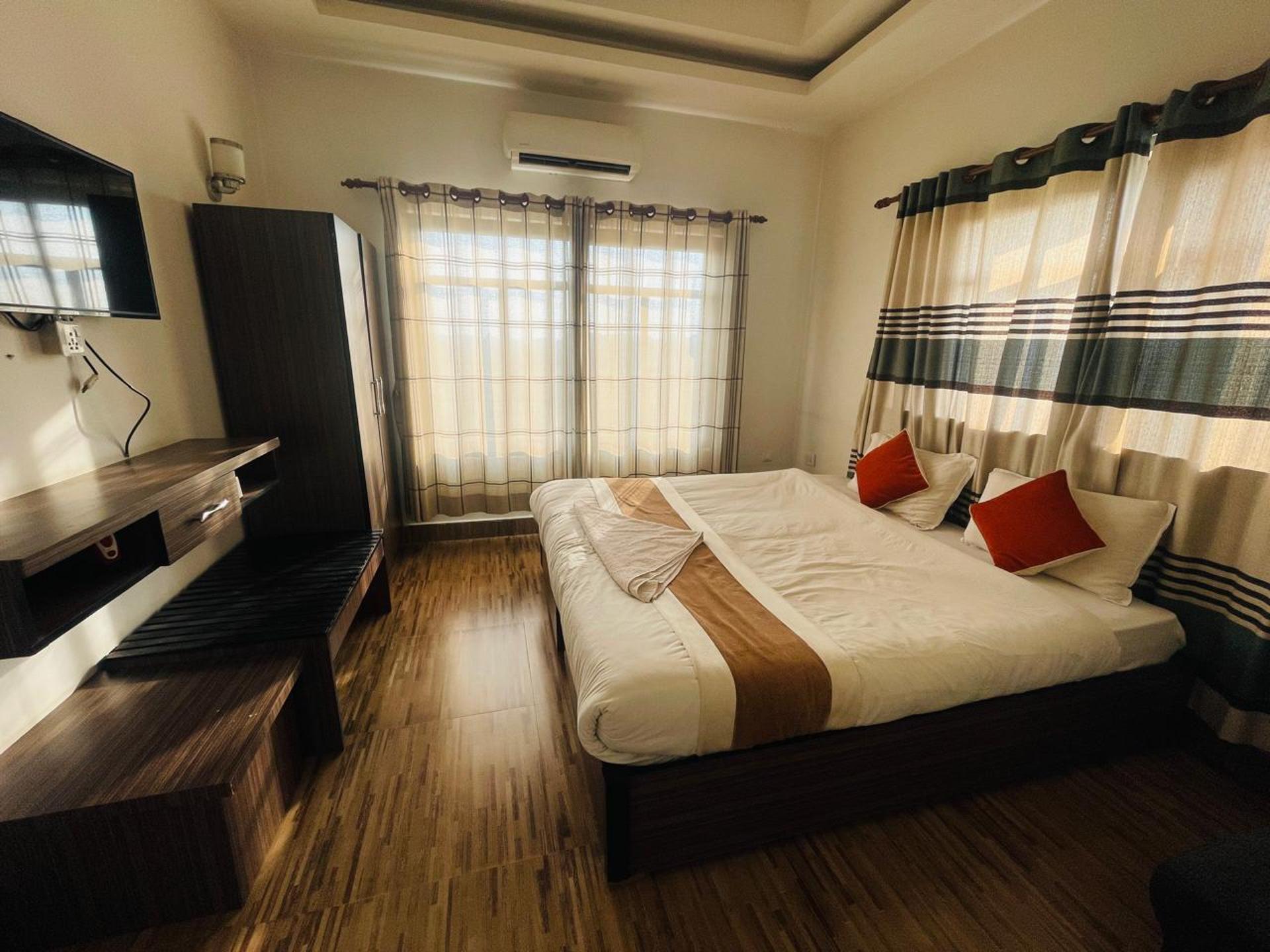 Couple Bed