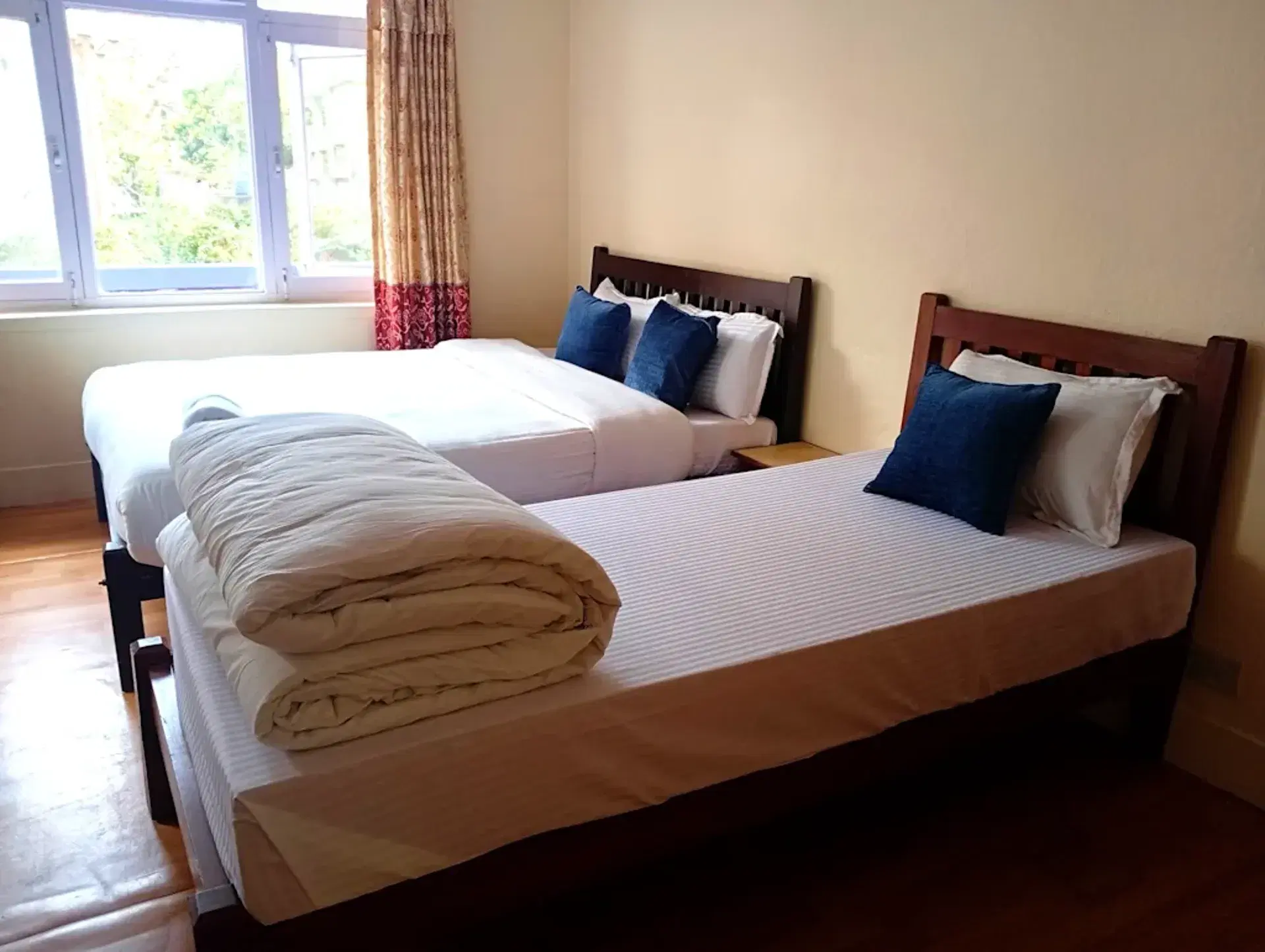 Triple Bed Room