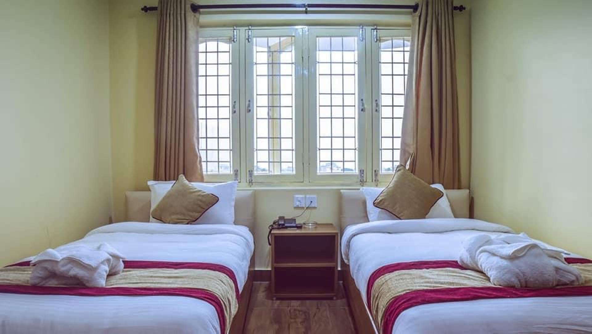 Standard Twin Room