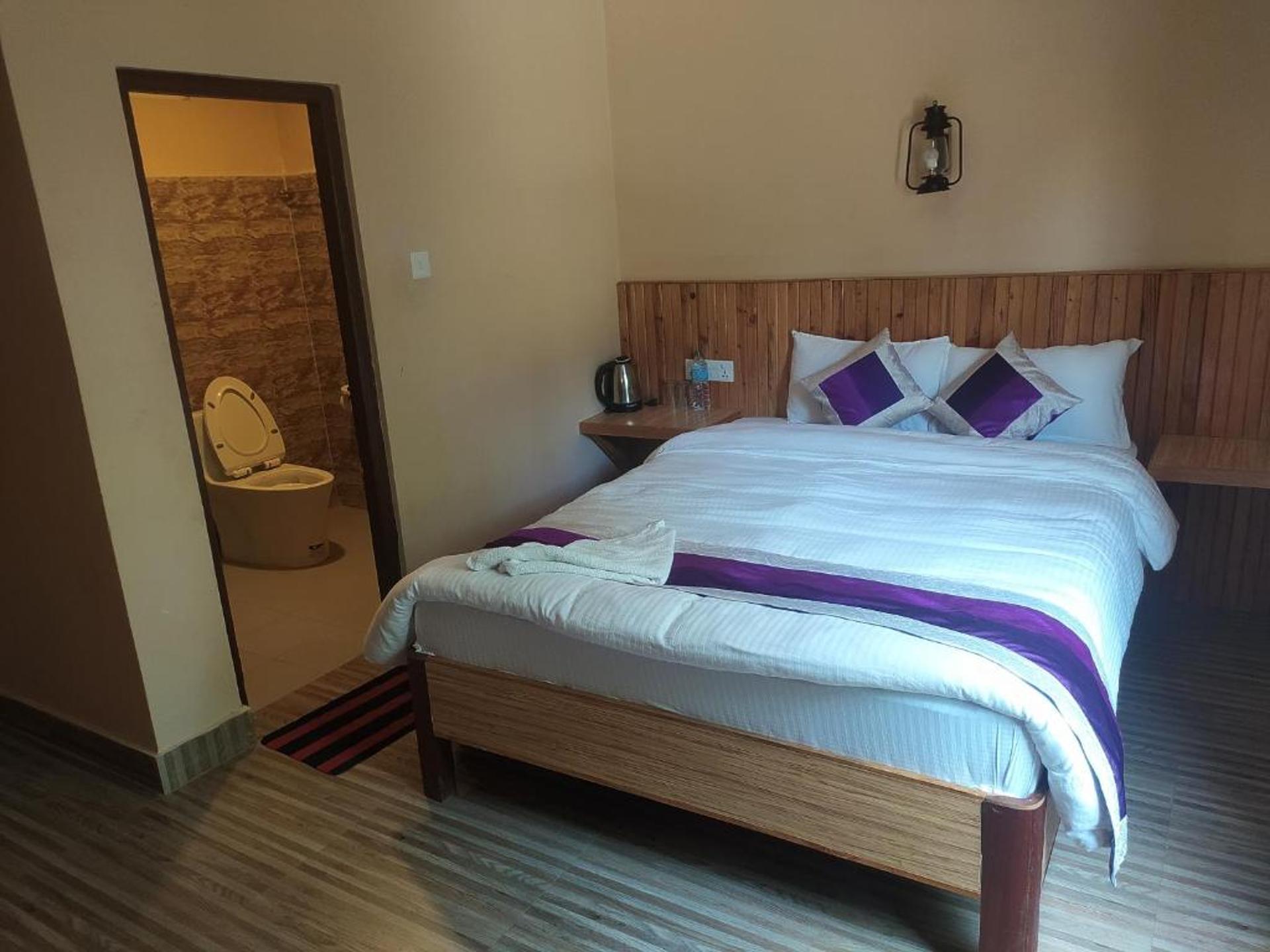Couple Room With Ac