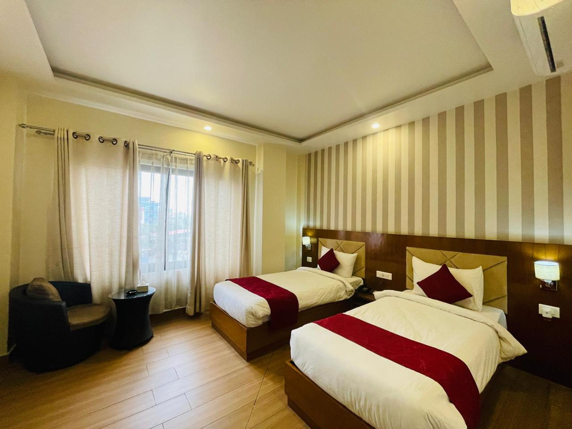 Twin Bed Room