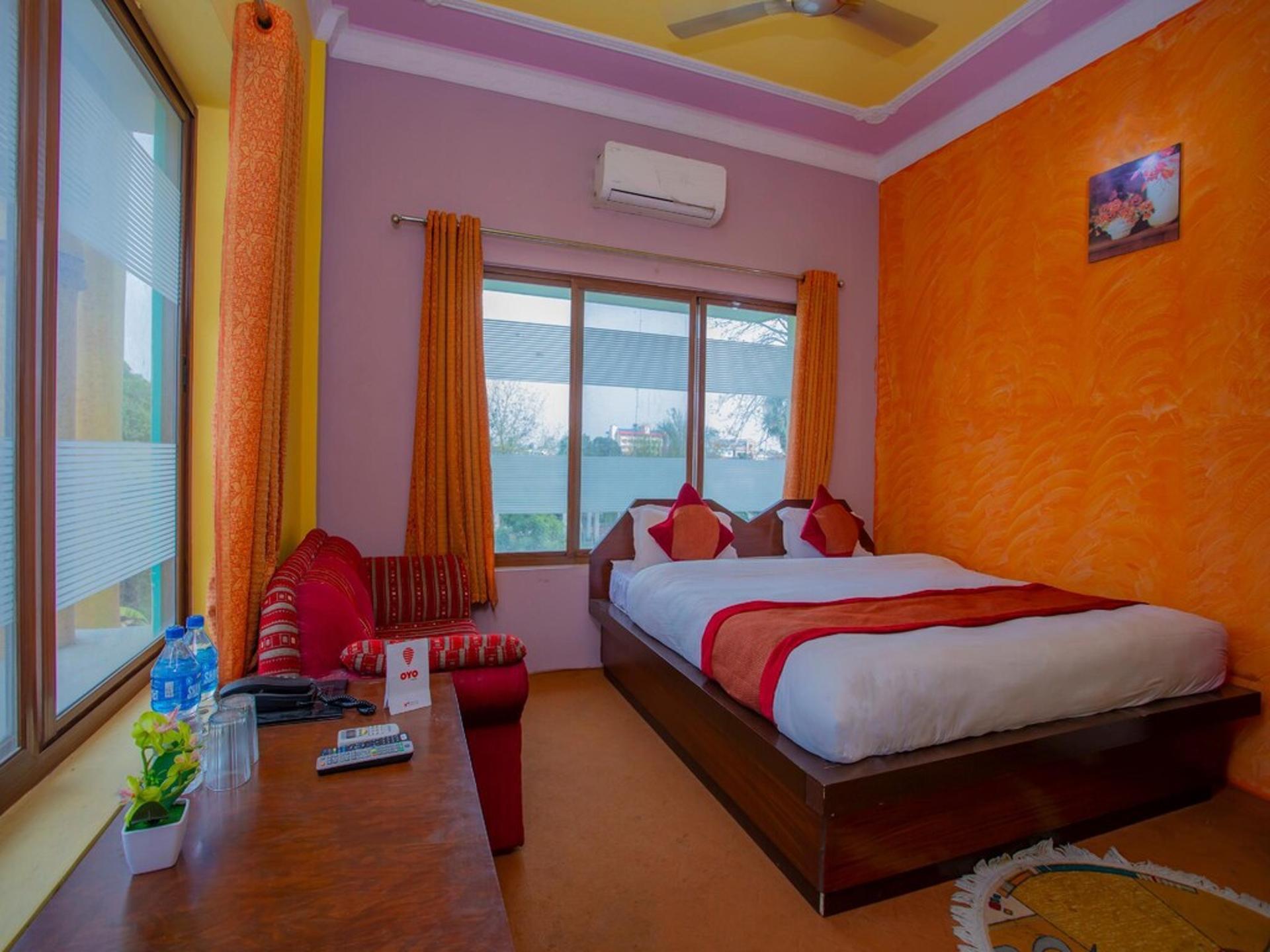 Deluxe AC Room