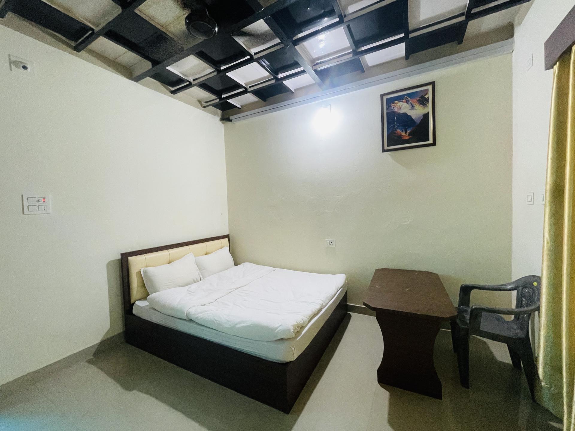 Non Ac room