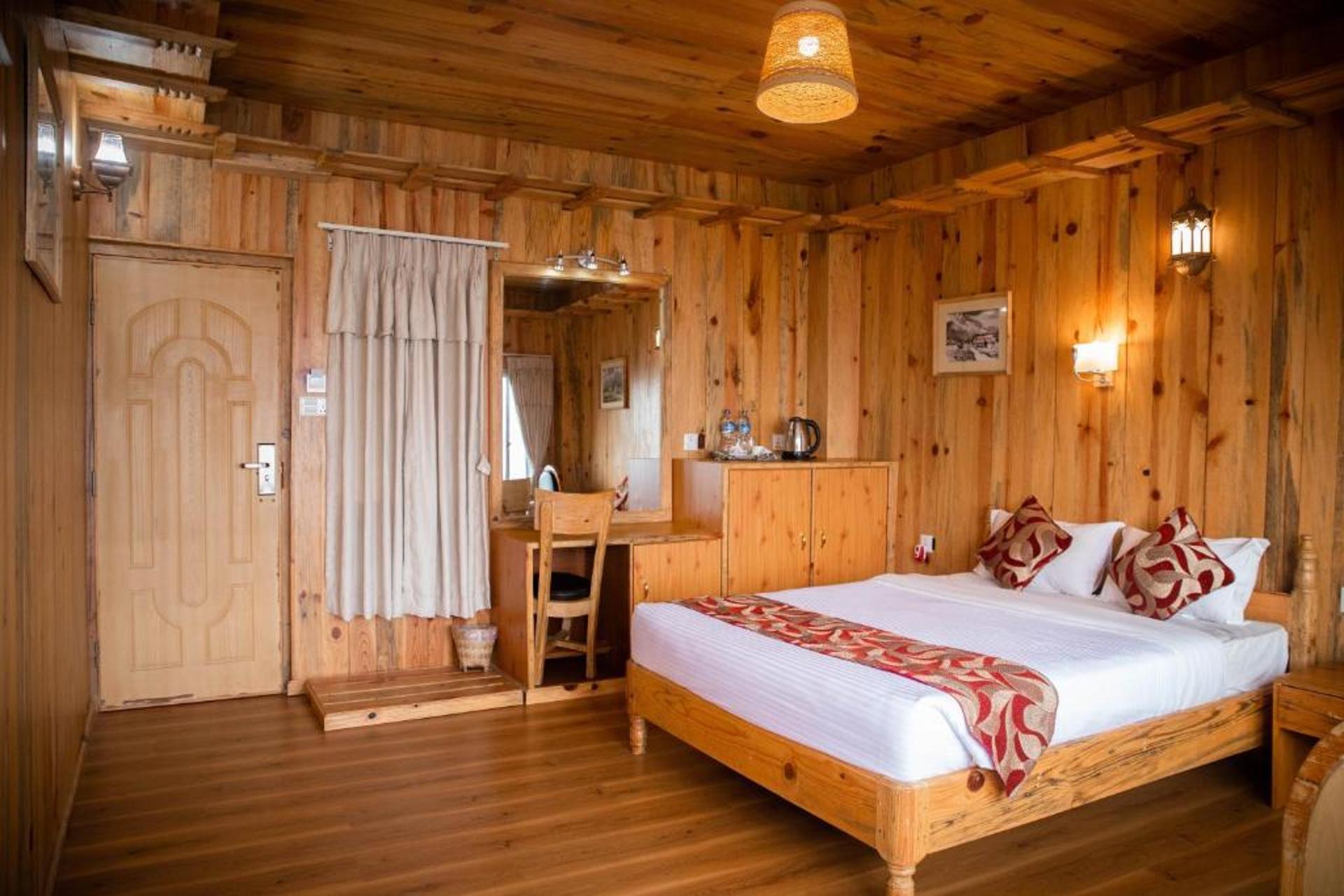 Super Deluxe Couple Room