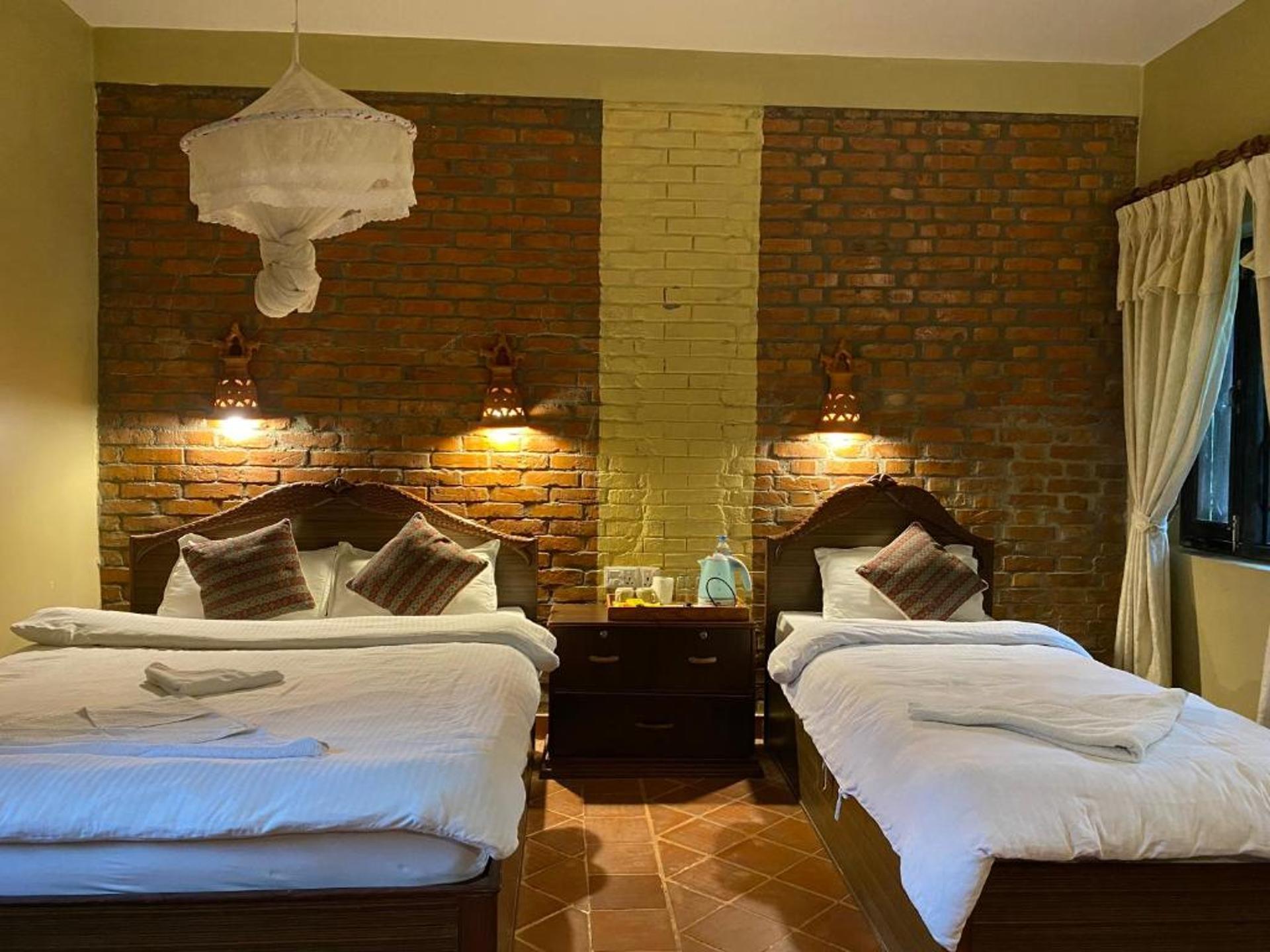 Economy Triple Room