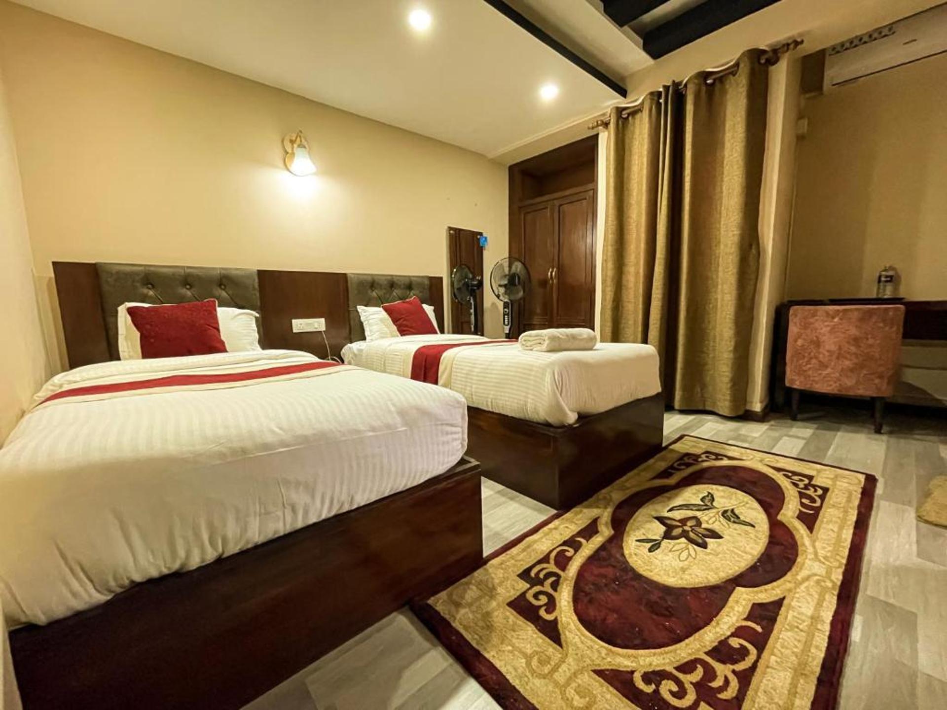 Deluxe Twin Room