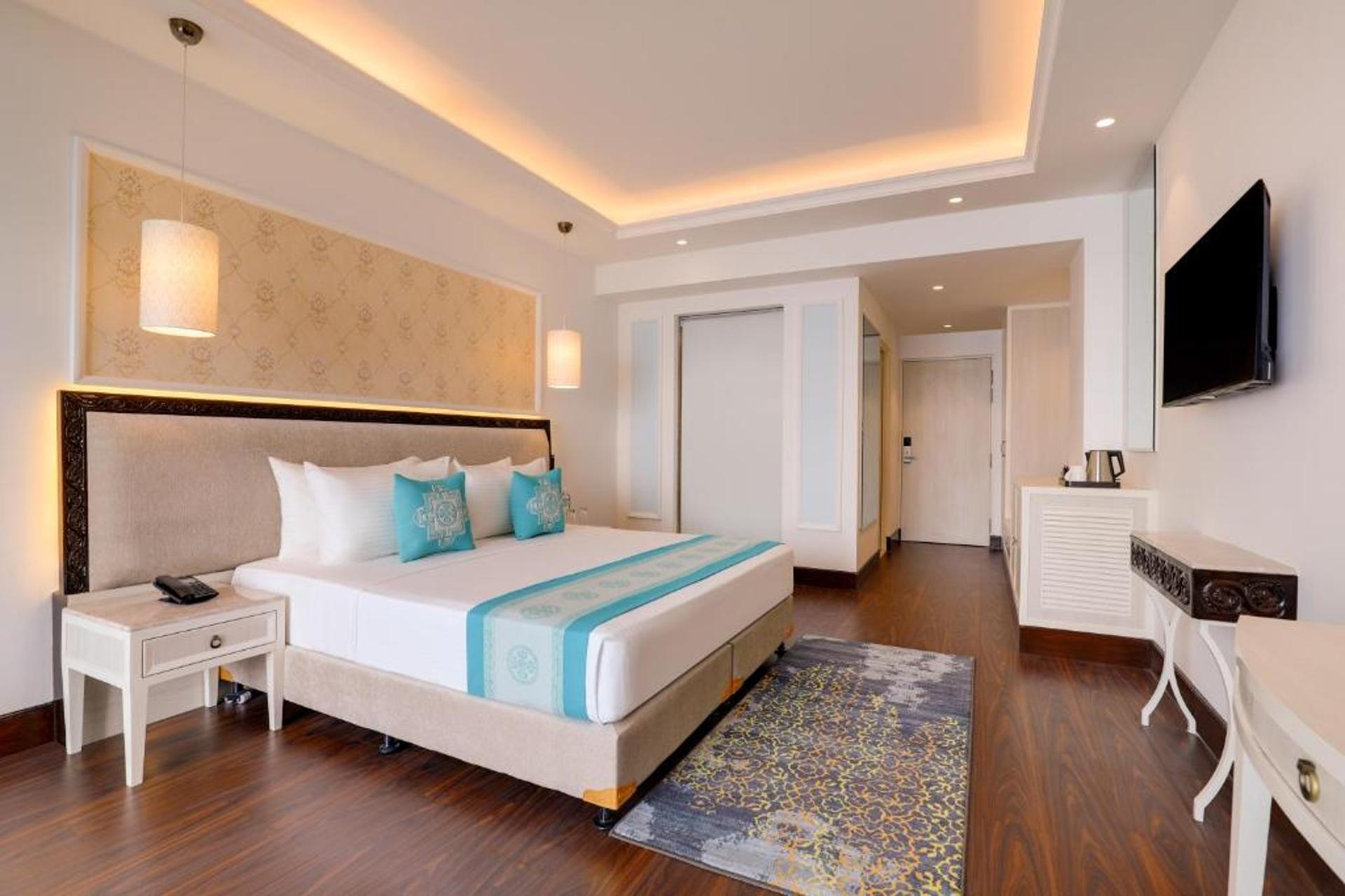 Premier Room
