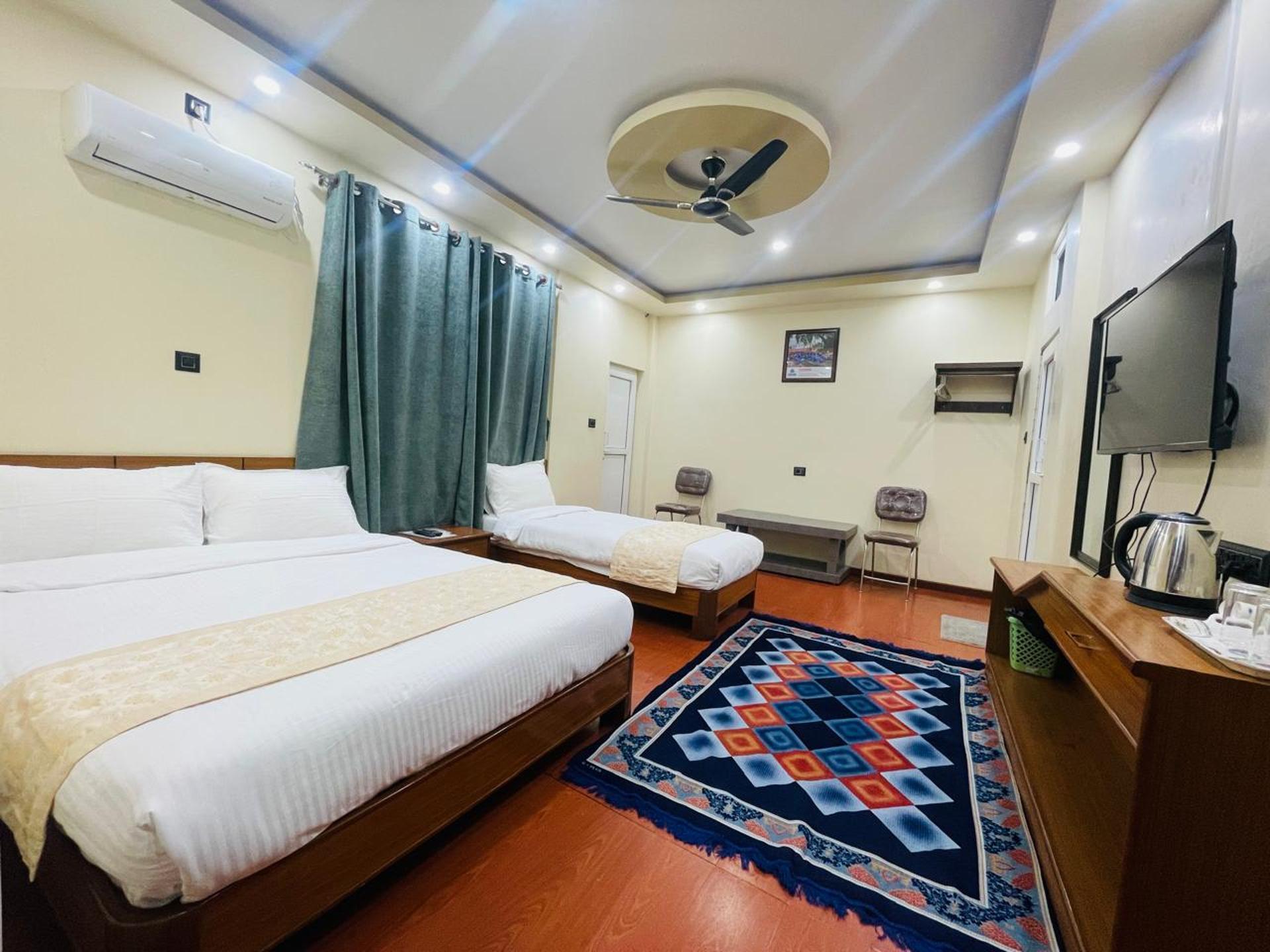 Deluxe Triple Room