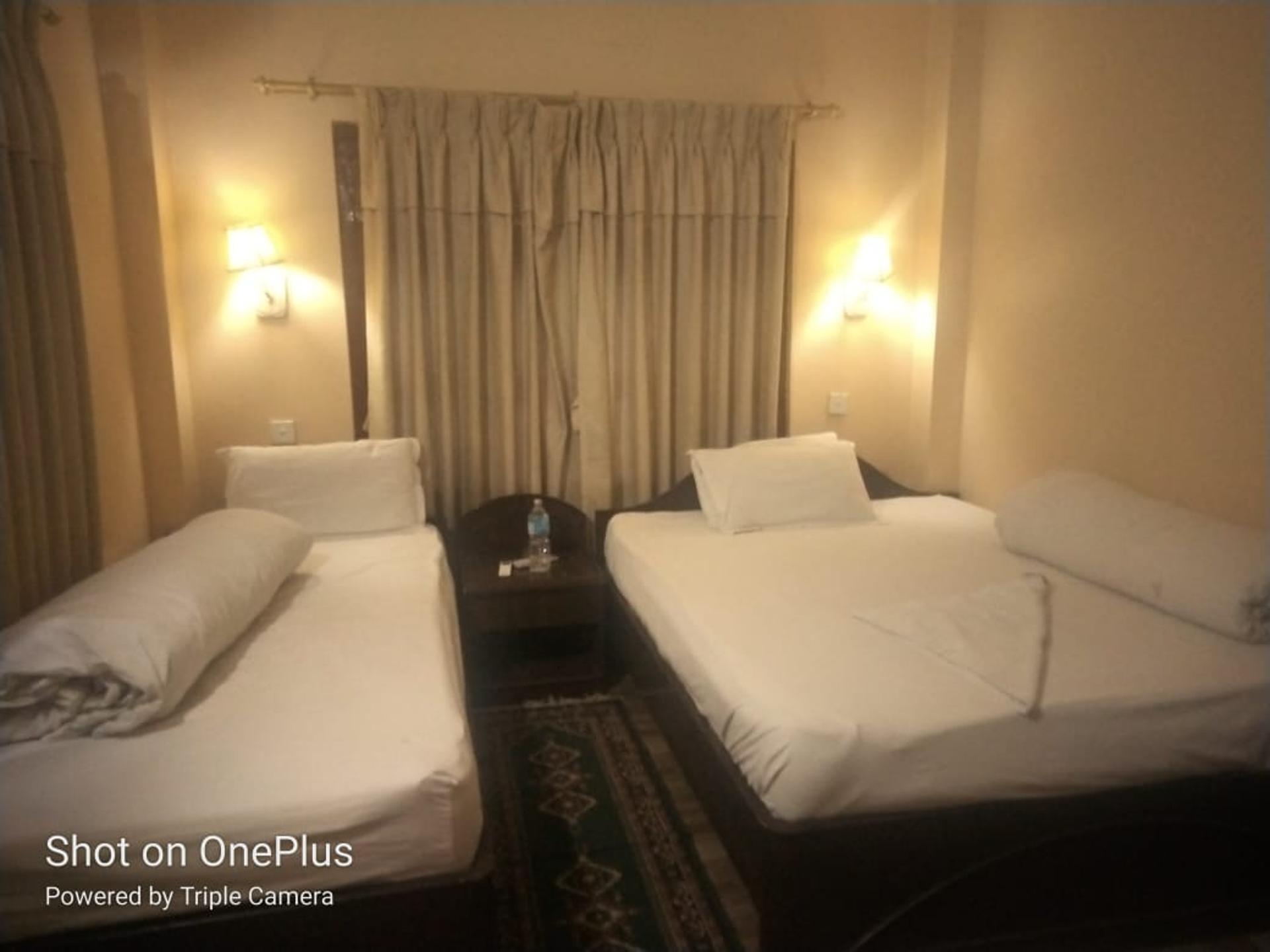 Ac Deluxe Room