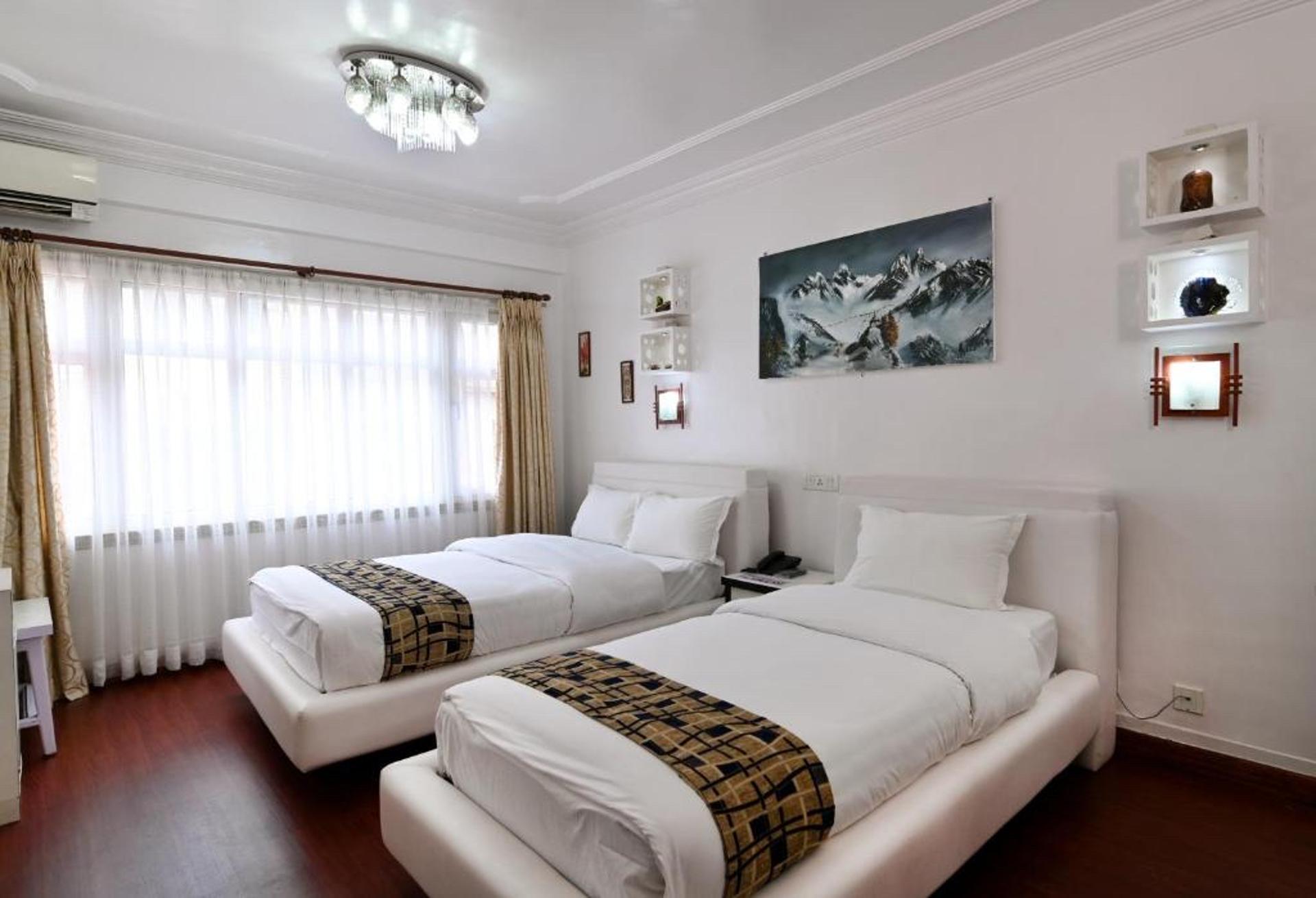 Deluxe Twin Room