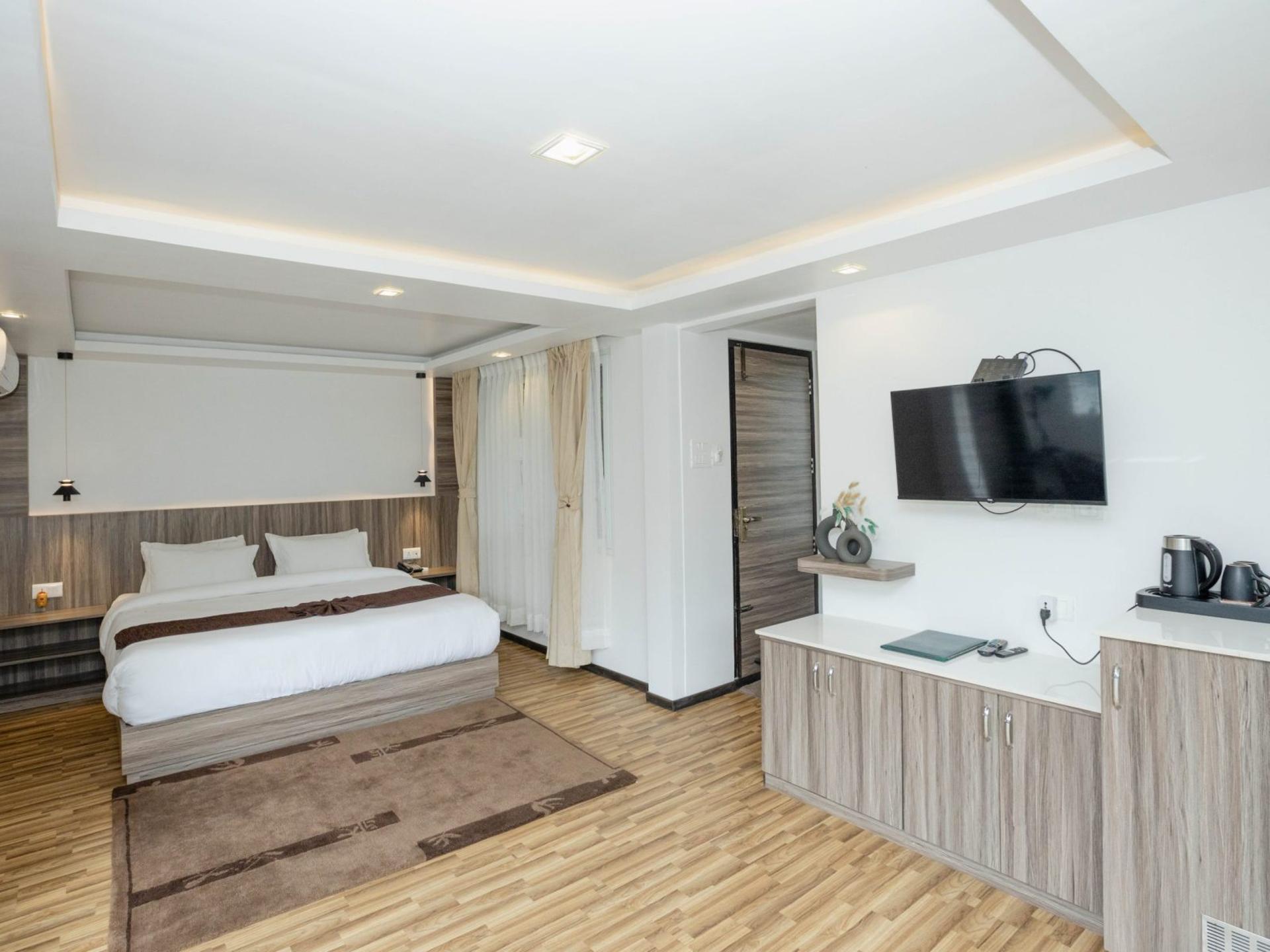 Suite Room