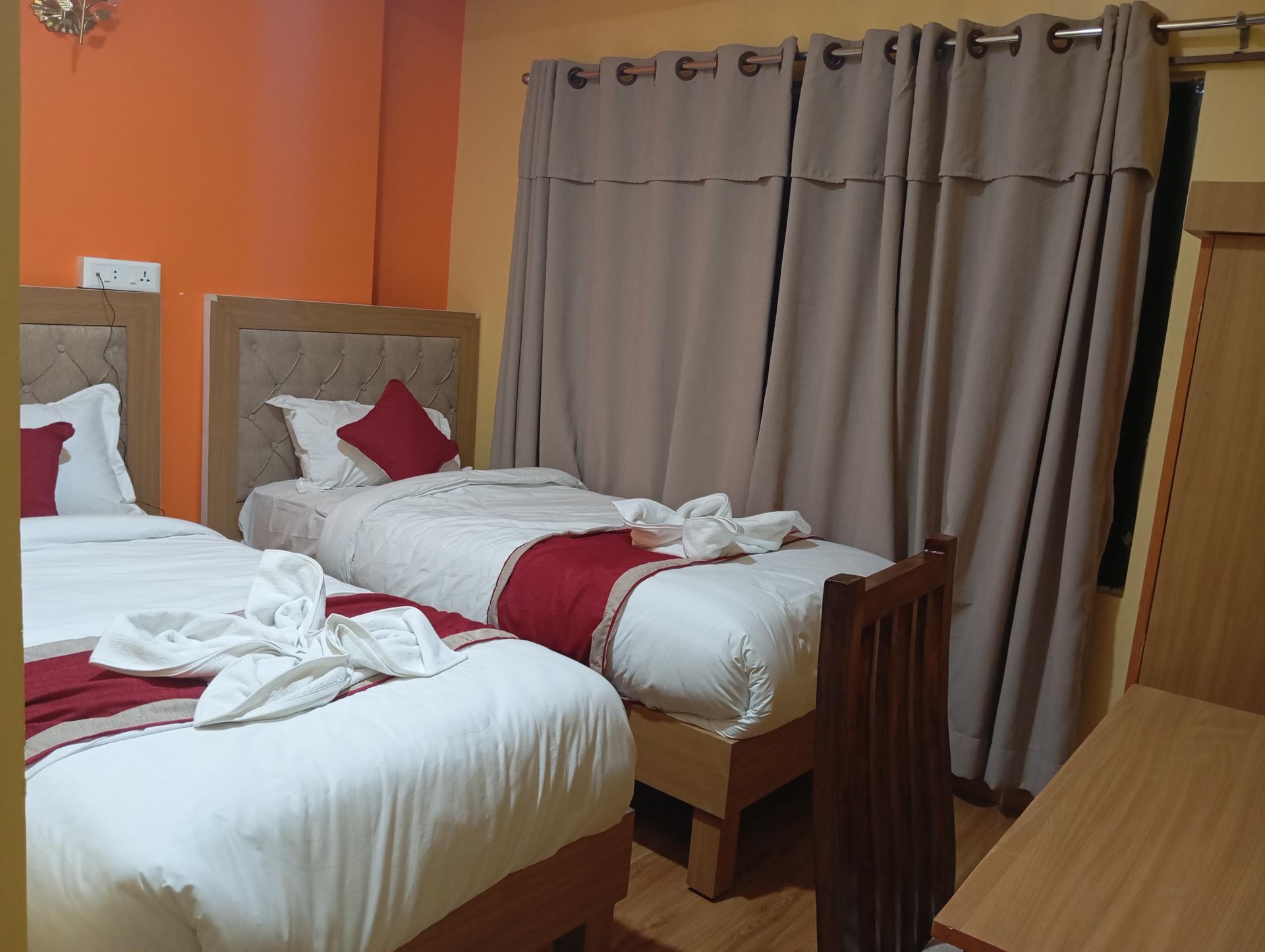 Deluxe Twin Room