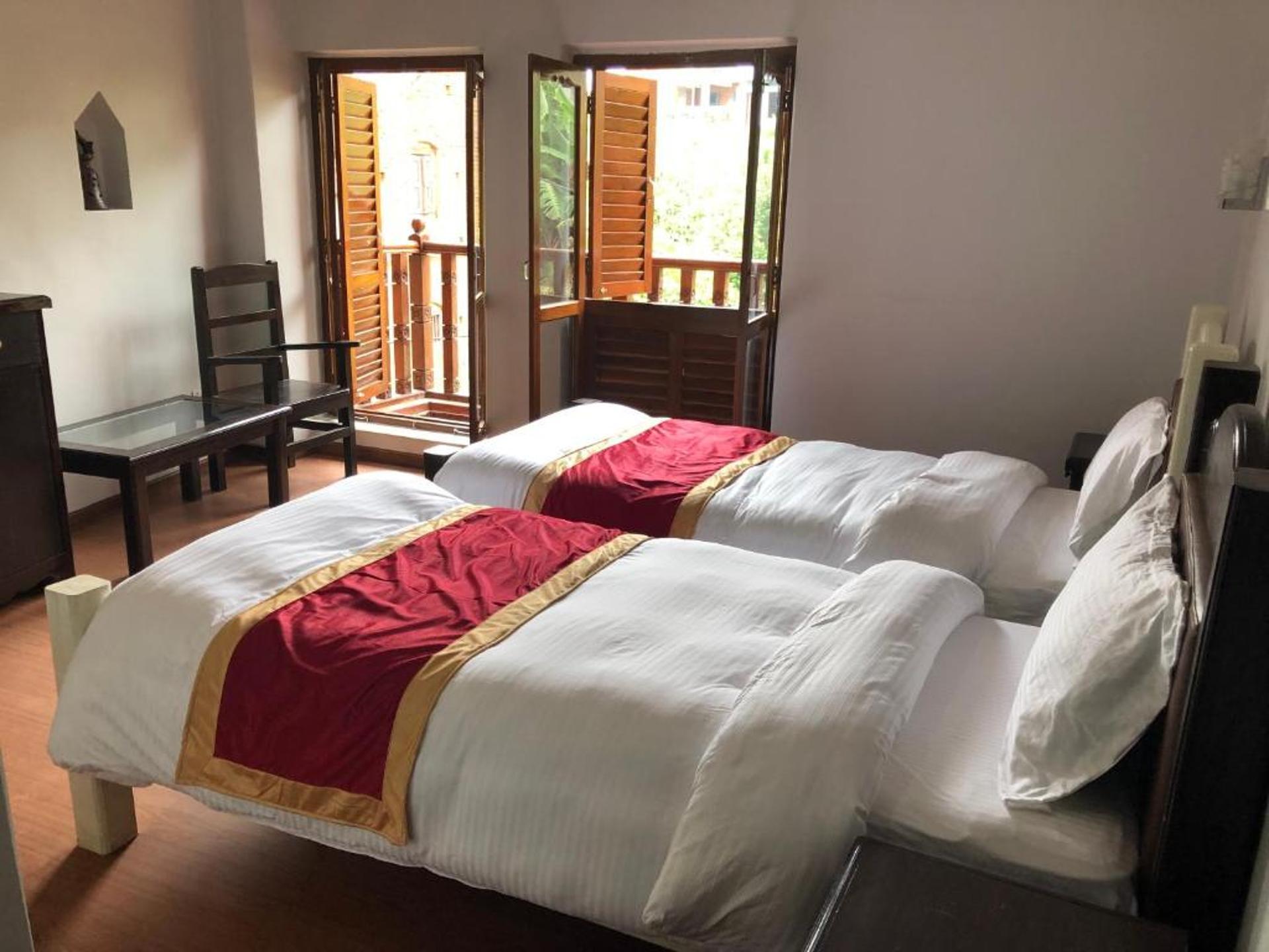 Twin Room With City View