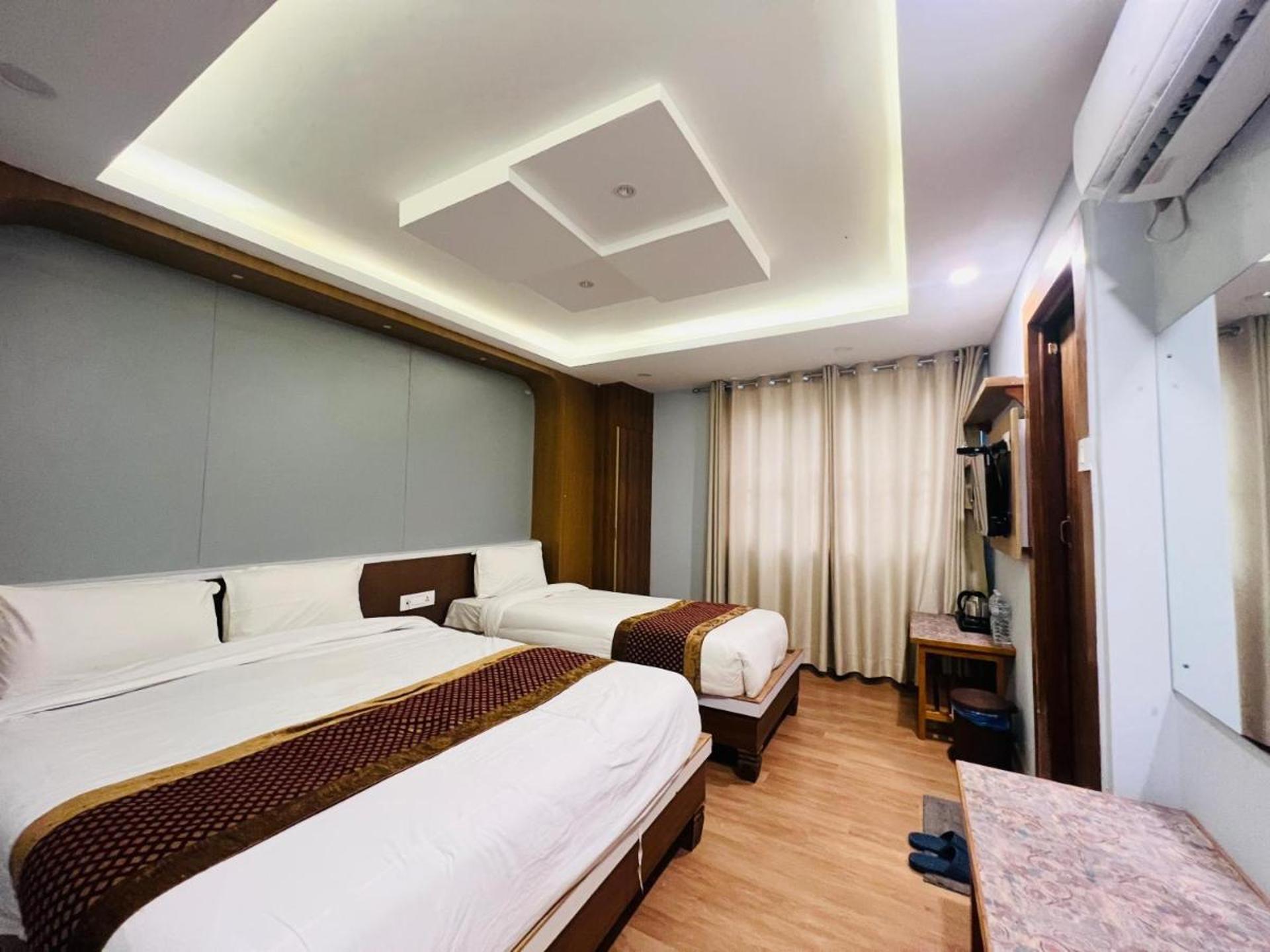 Triple Room