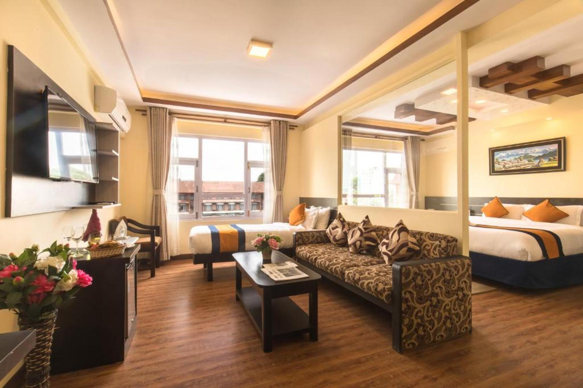Deluxe Family Suite Room
