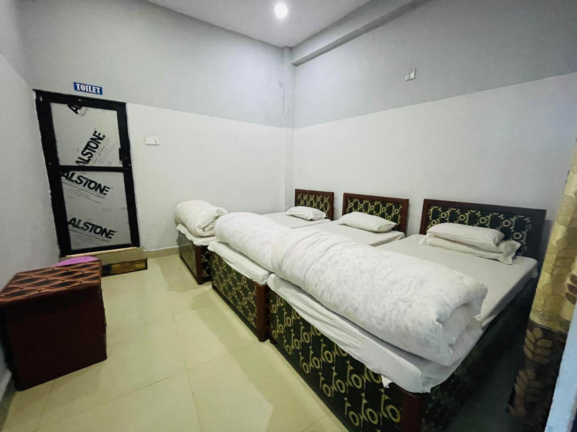 Non Ac Triple Bed