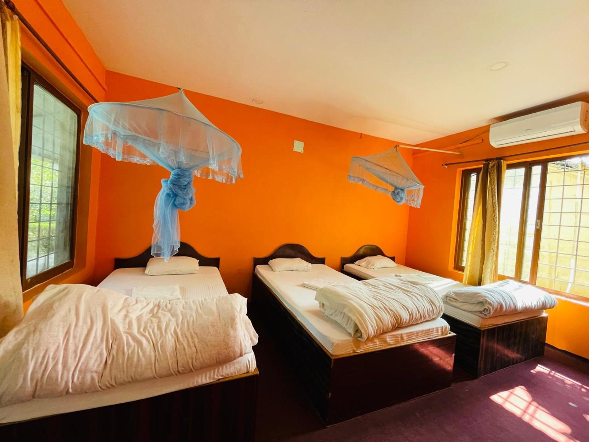 Triple Single Bed Room
