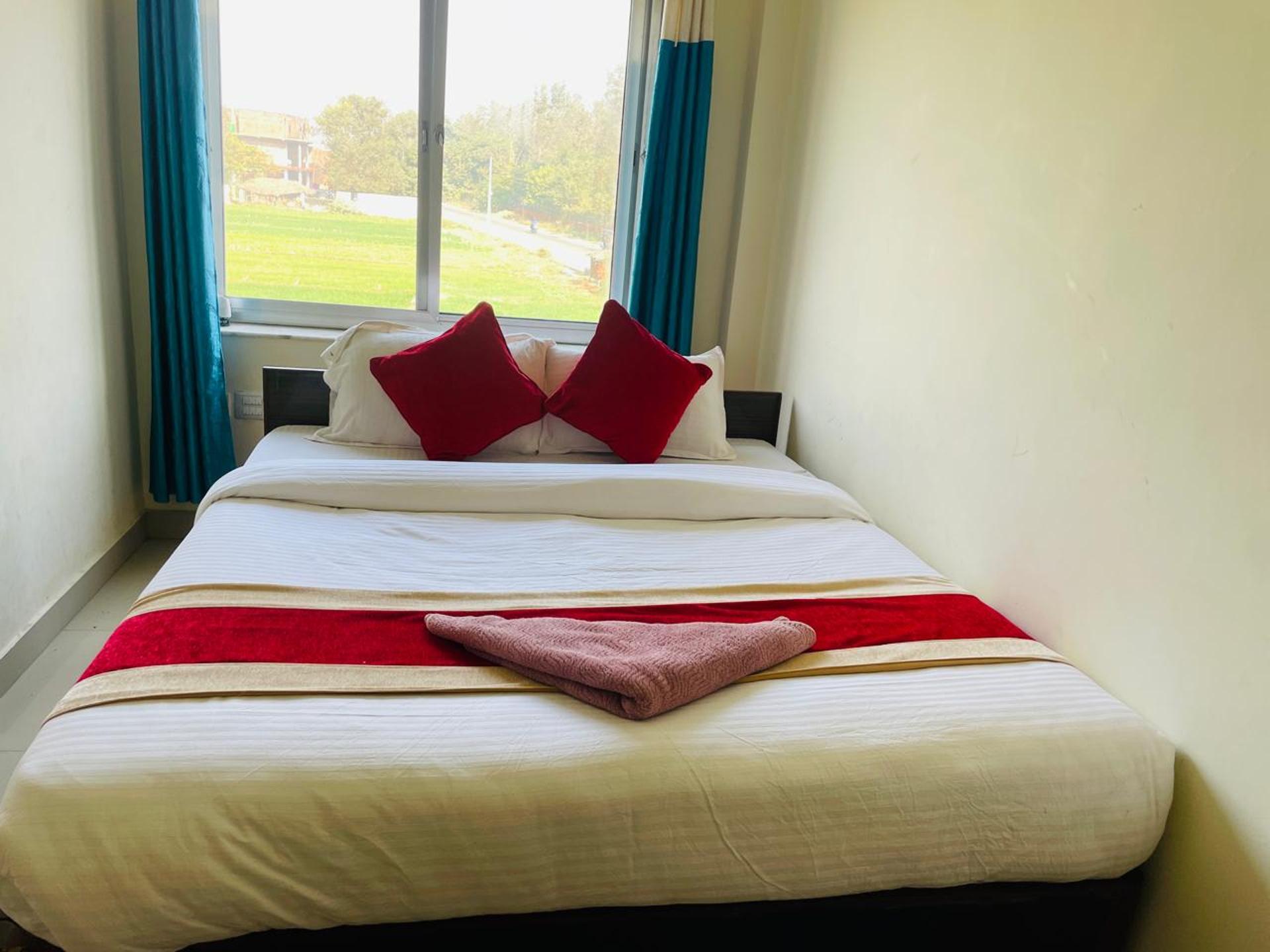 Couple Bed