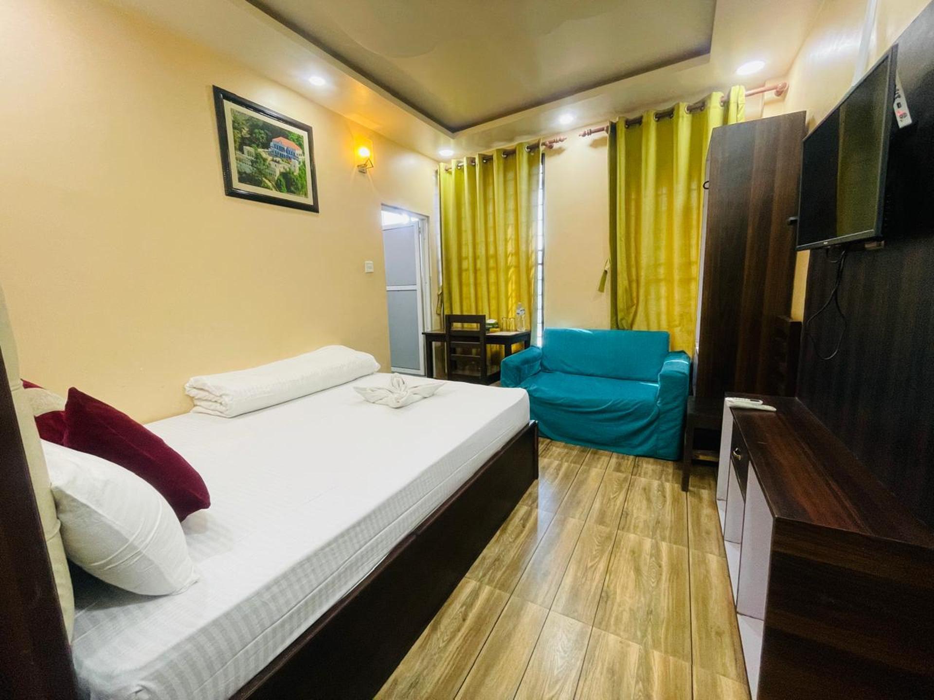 Deluxe Single Bed