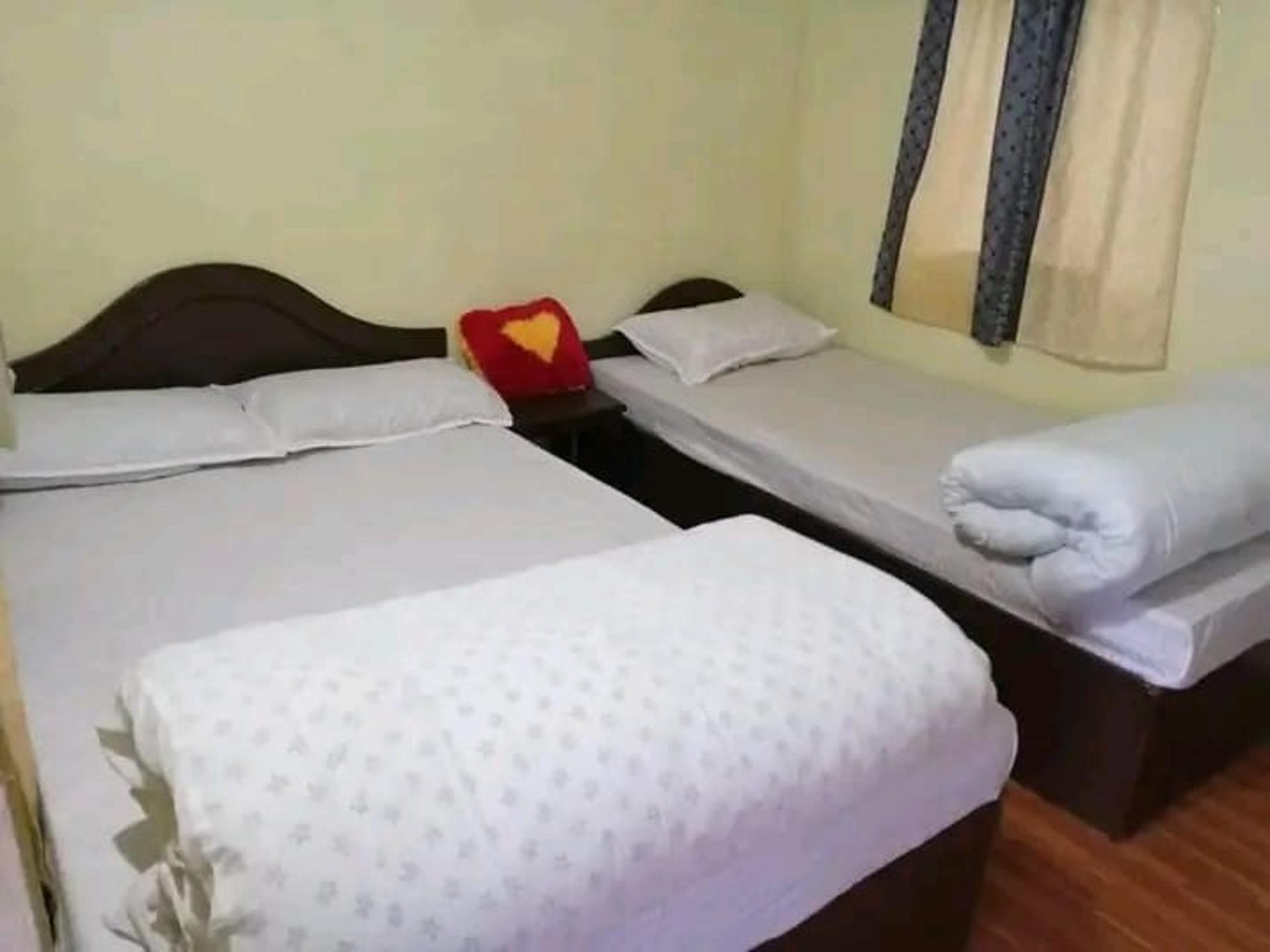 Triple Room