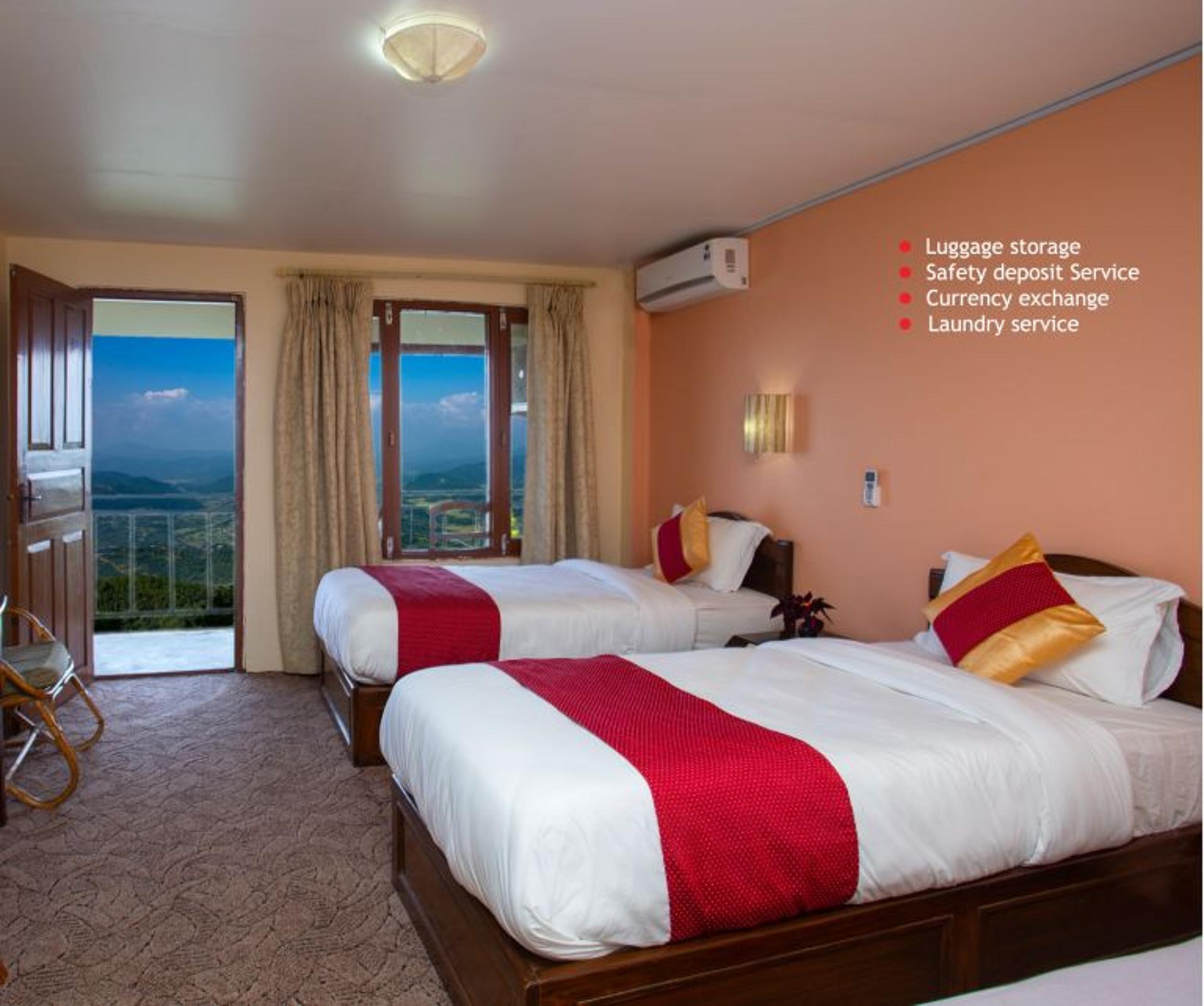 Ac Twin Deluxe Room