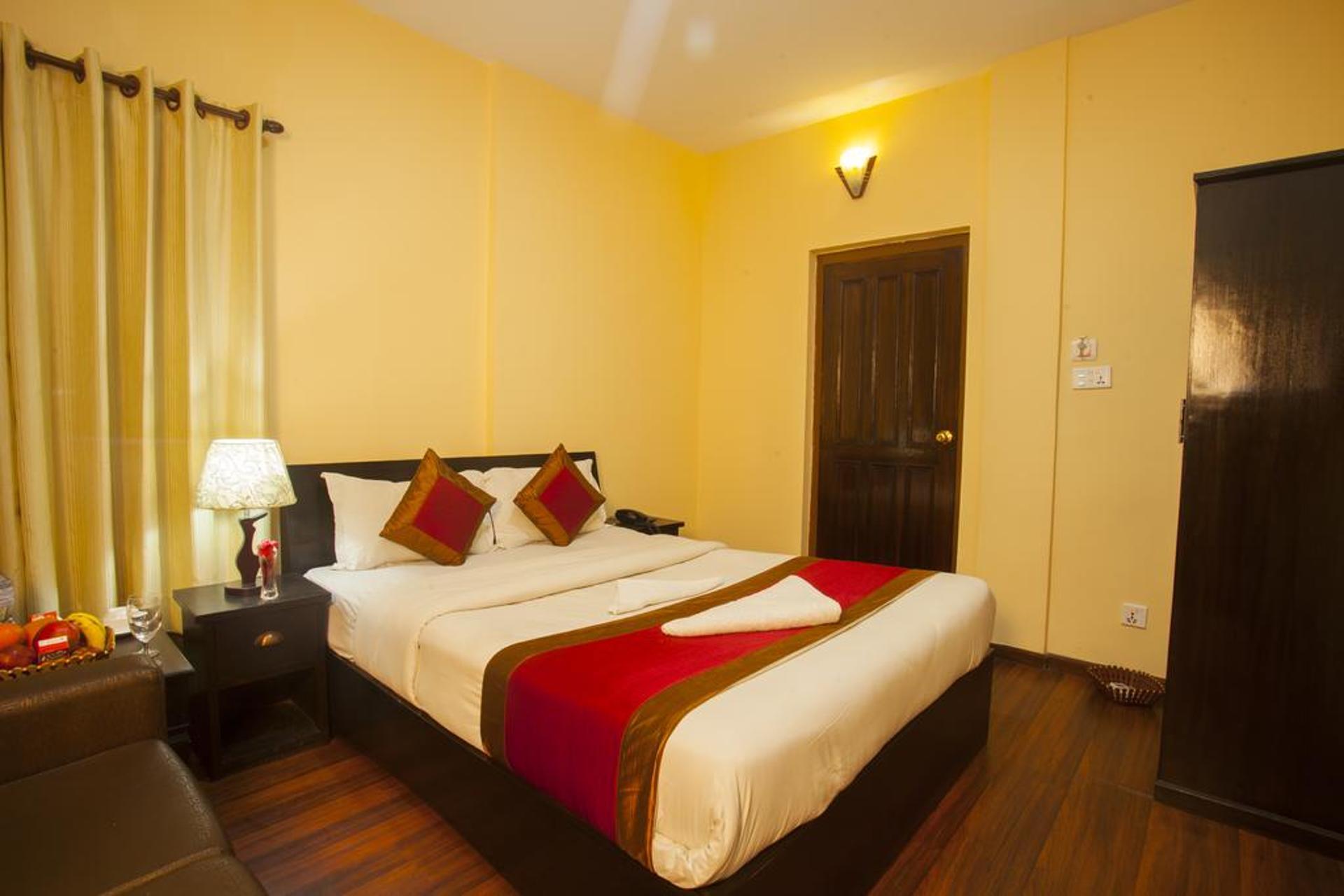 Deluxe Double Room, City View