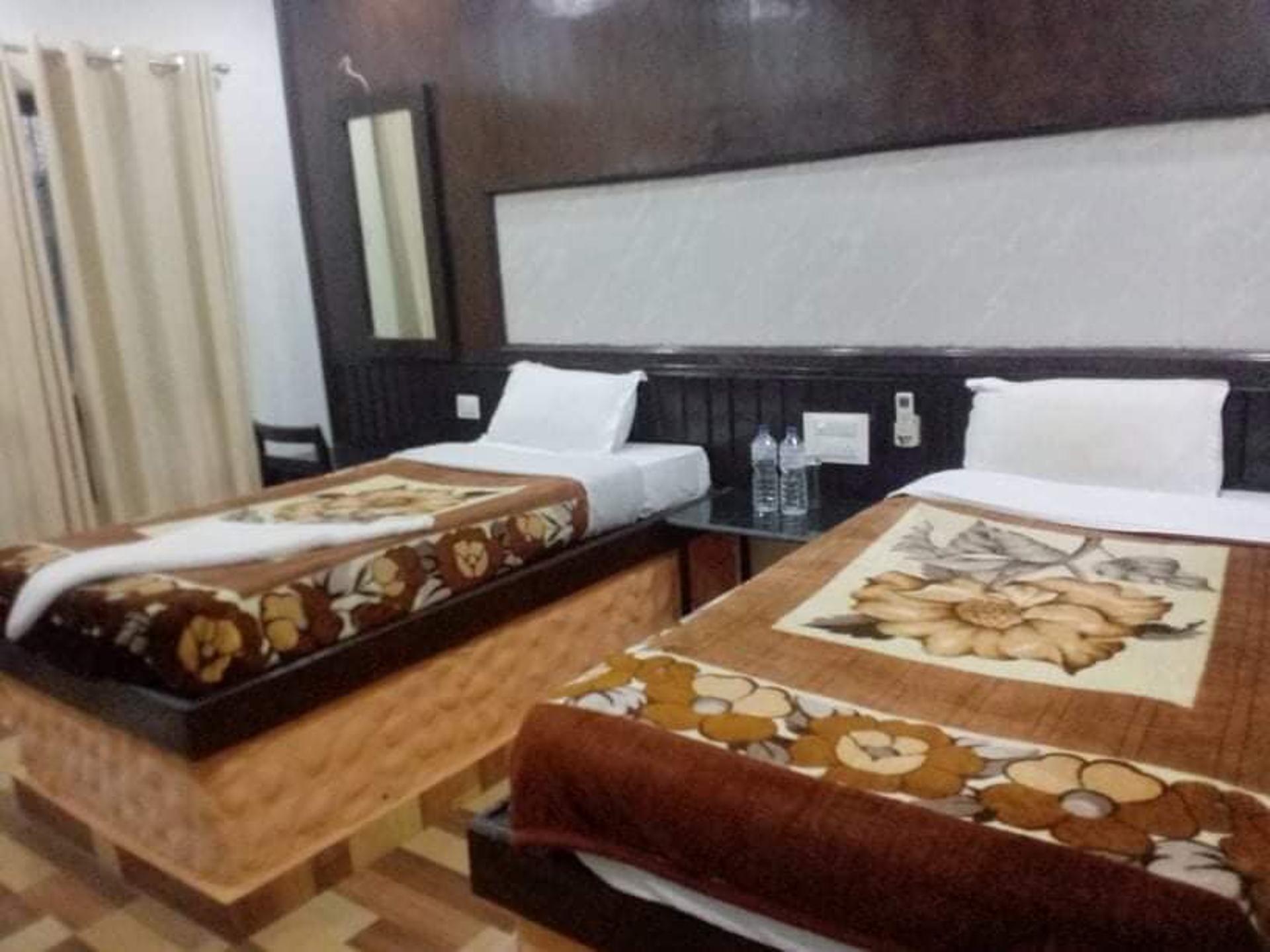 Deluxe Single Room