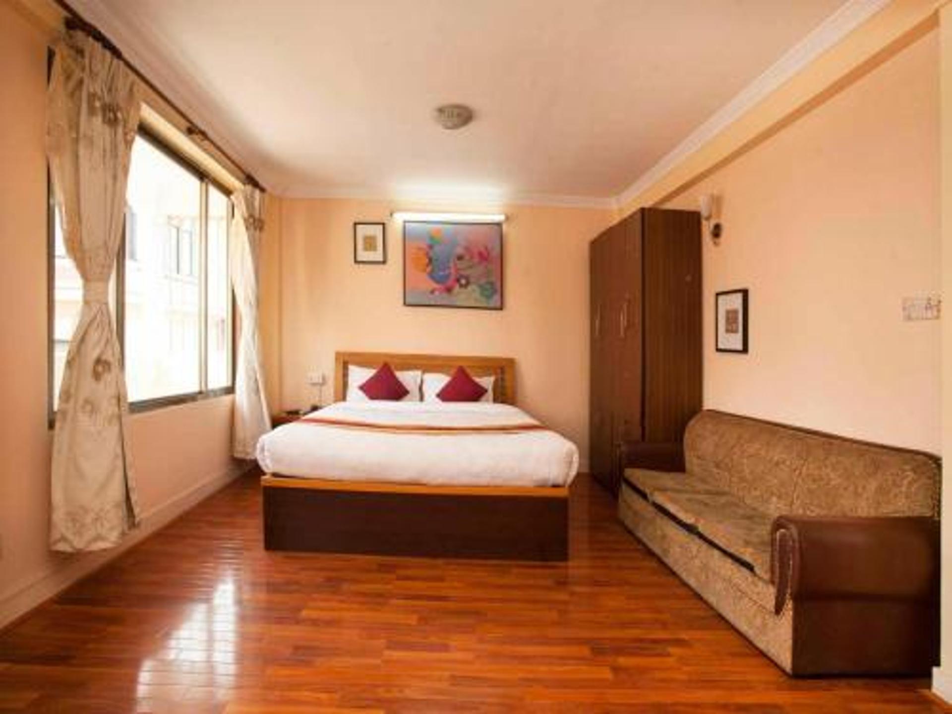 Deluxe Suite