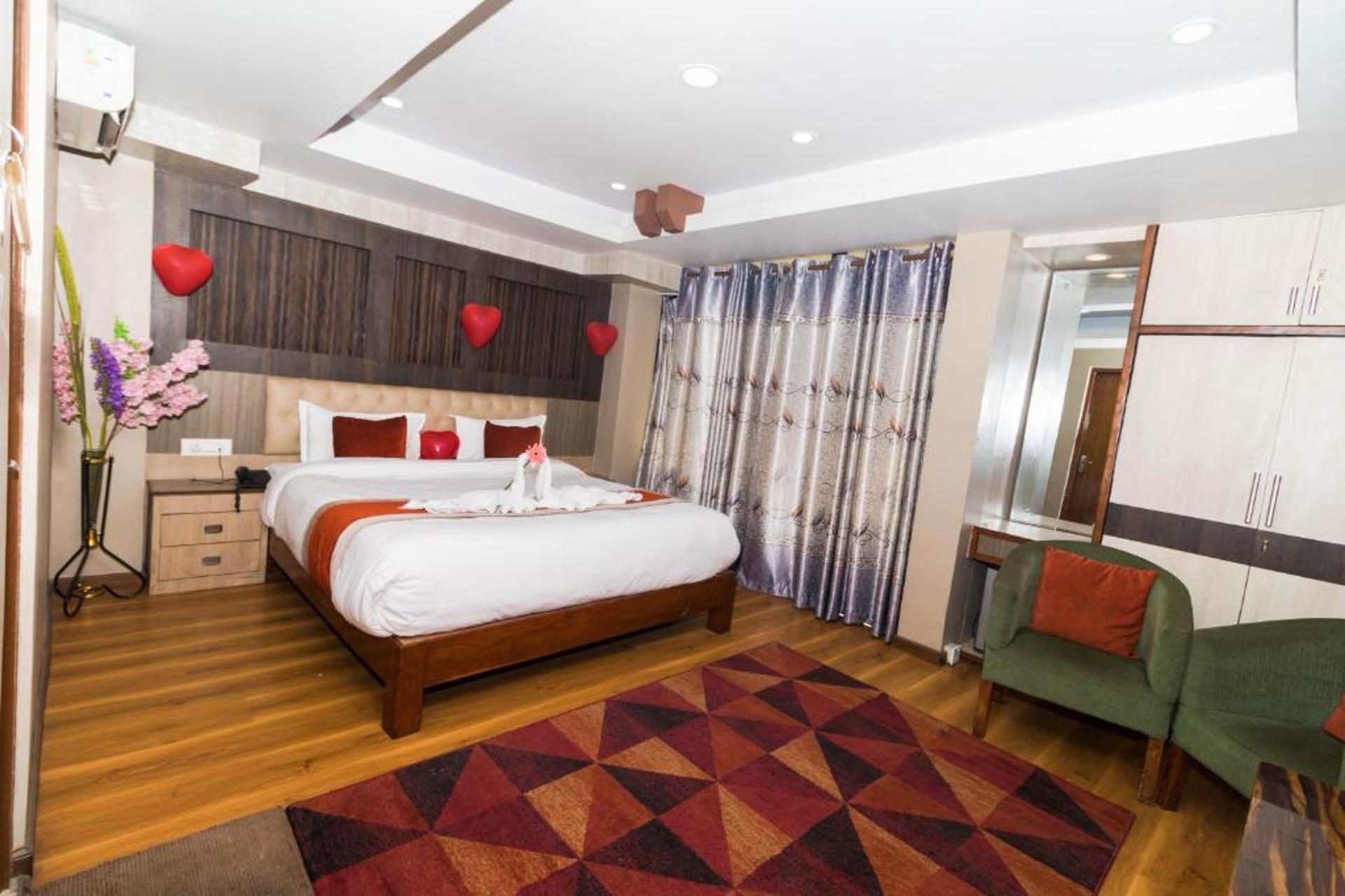 Deluxe Double Room with Balcony