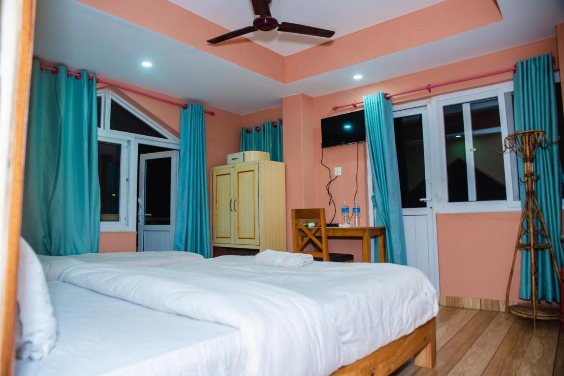 Standard Couple Room