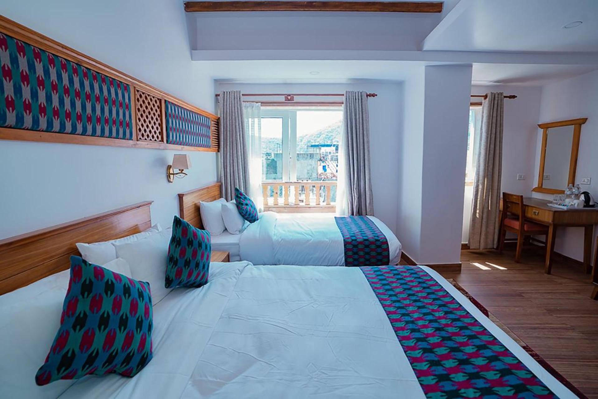 Deluxe Family Room