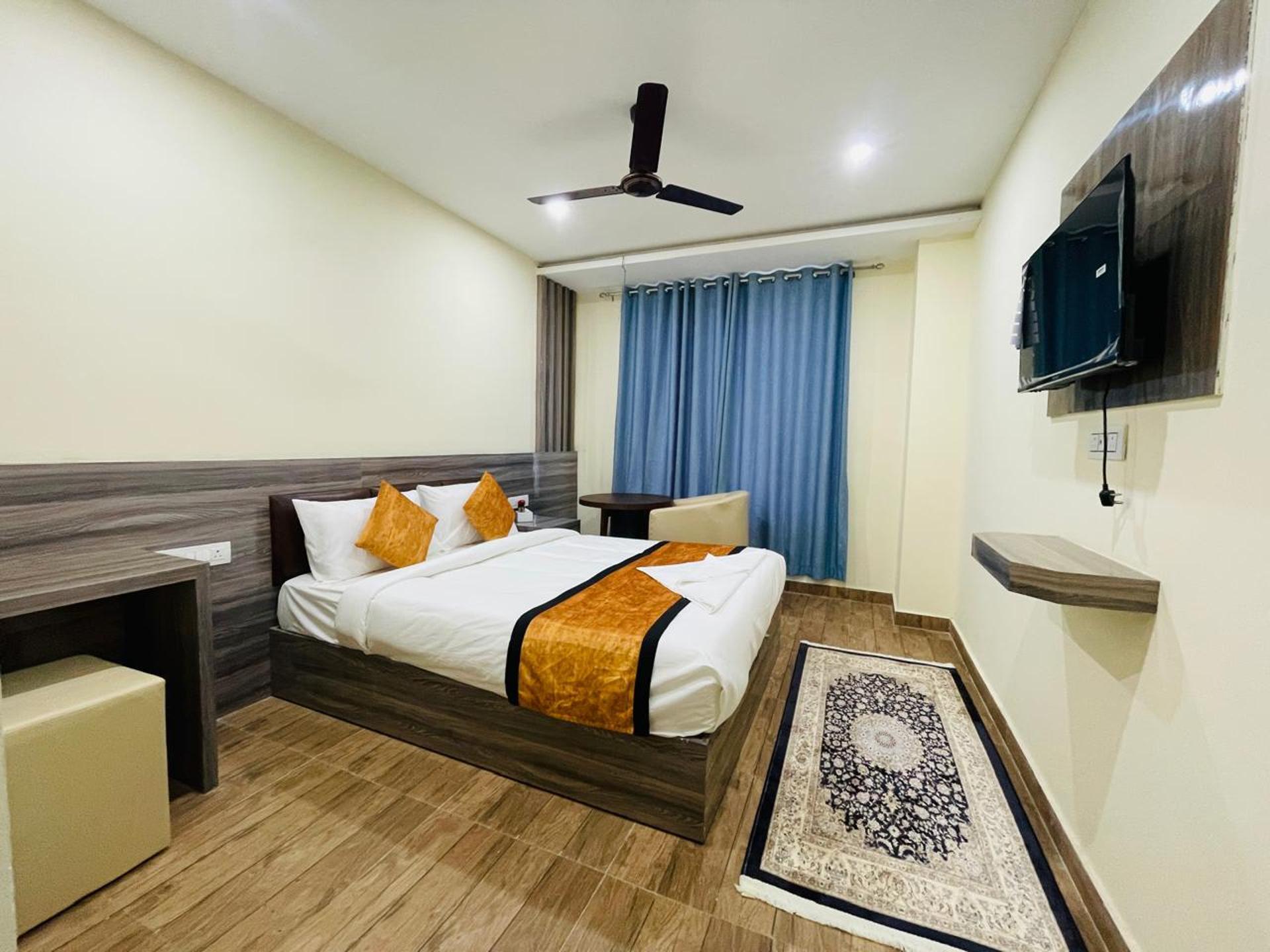 Couple Room