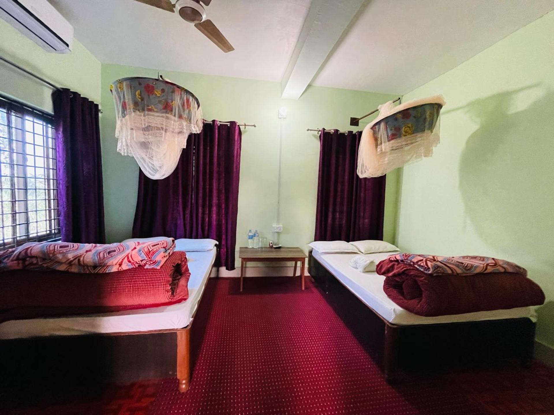 Deluxe Quadruple Room
