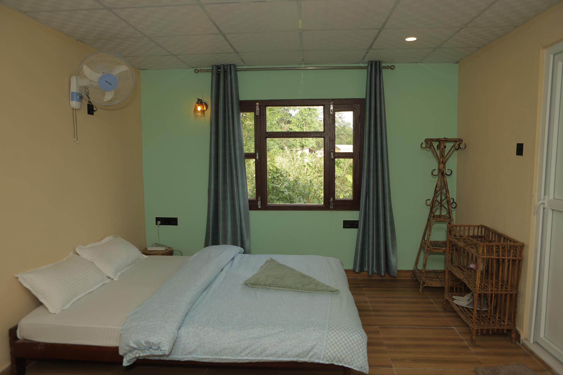 Single Master Bed Room with AC